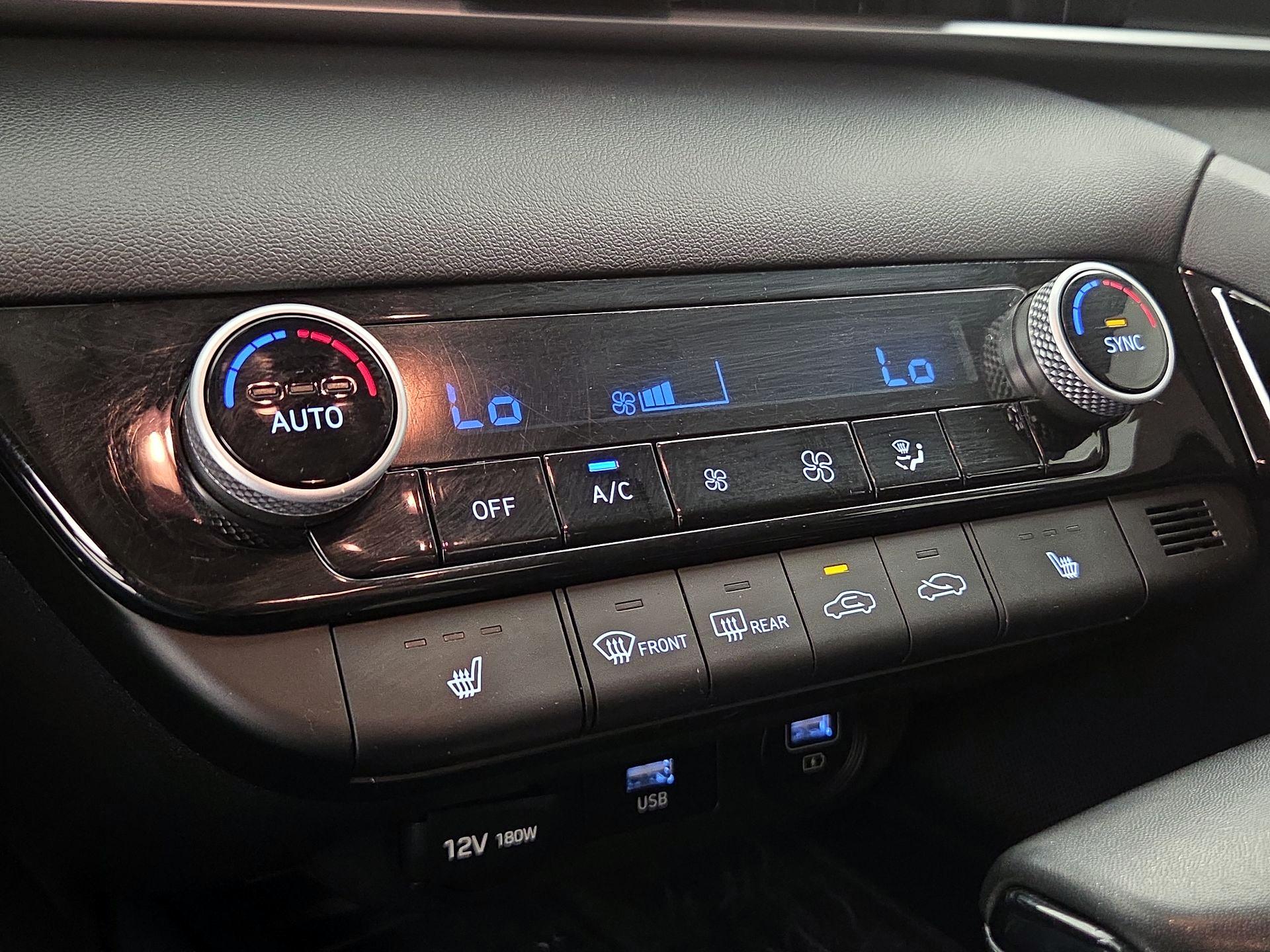 Thumbnail: 2022 Hyundai Elantra - 16