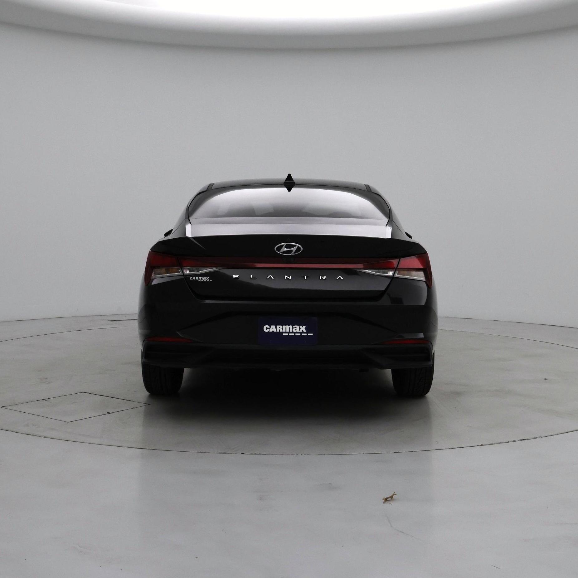 Thumbnail: 2022 Hyundai Elantra - 6