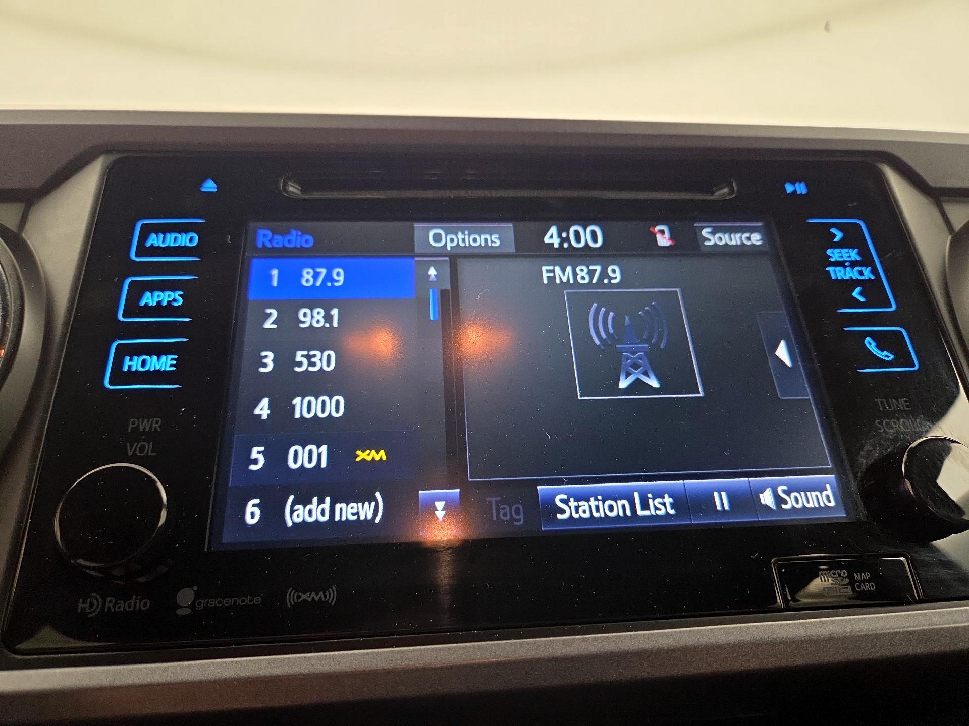 Thumbnail: 2019 Toyota Tacoma - 16