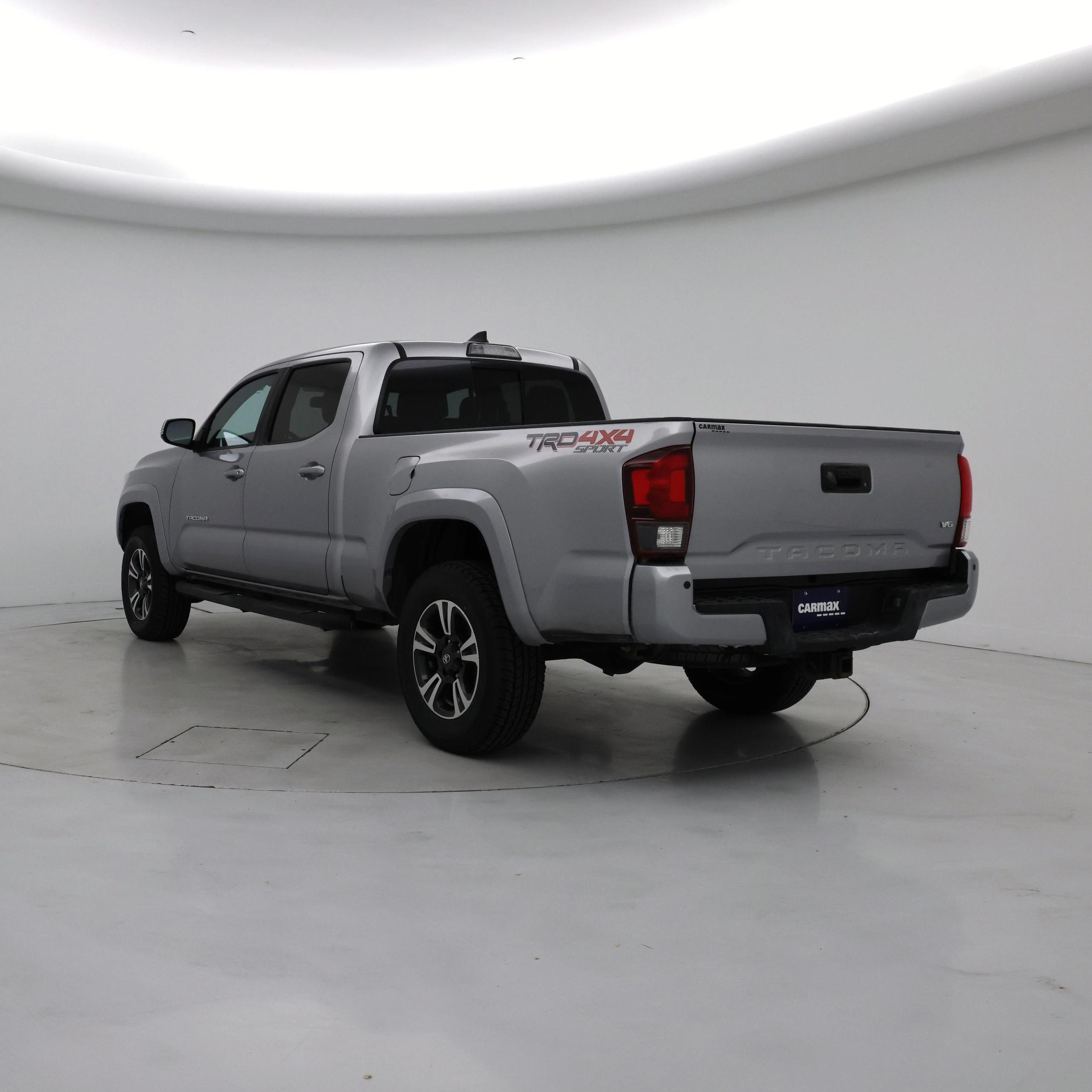 Thumbnail: 2019 Toyota Tacoma - 2