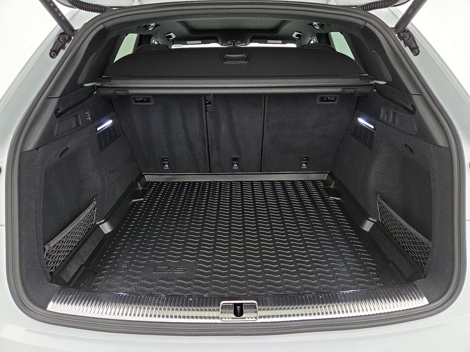 2025 Audi SQ5 Prestige - Photo 23