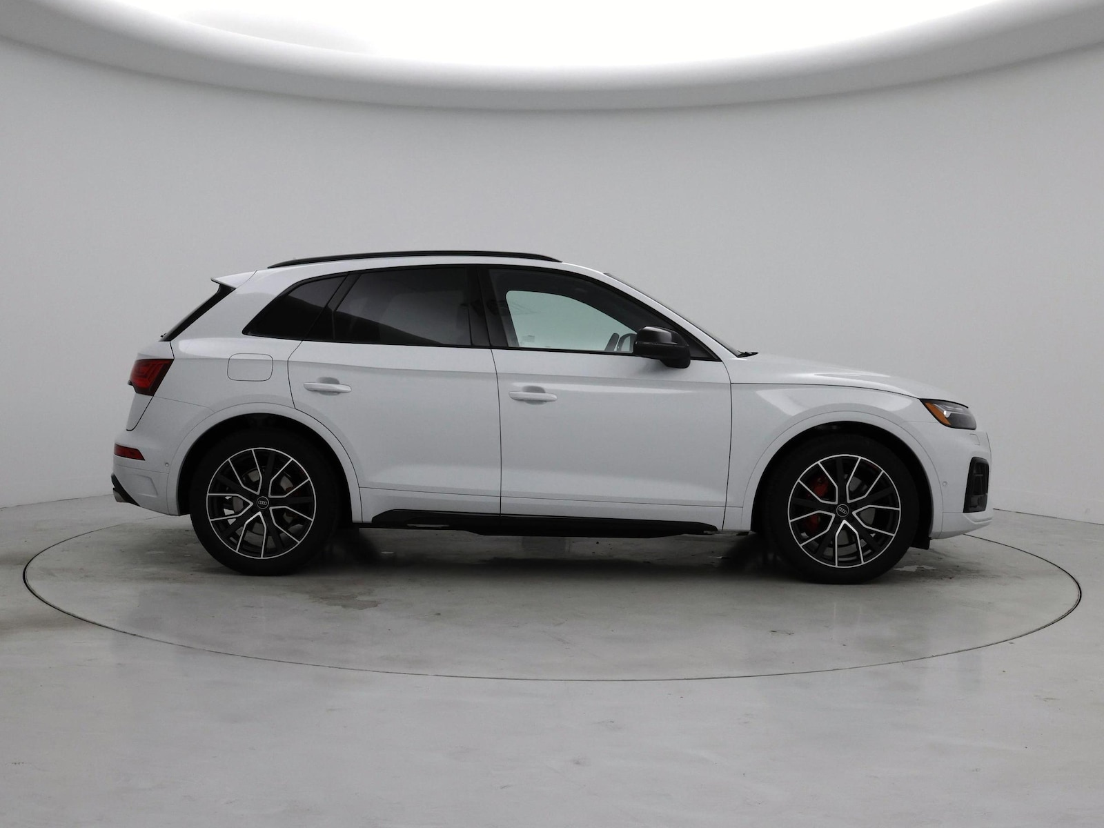 2025 Audi SQ5 Prestige - Photo 8