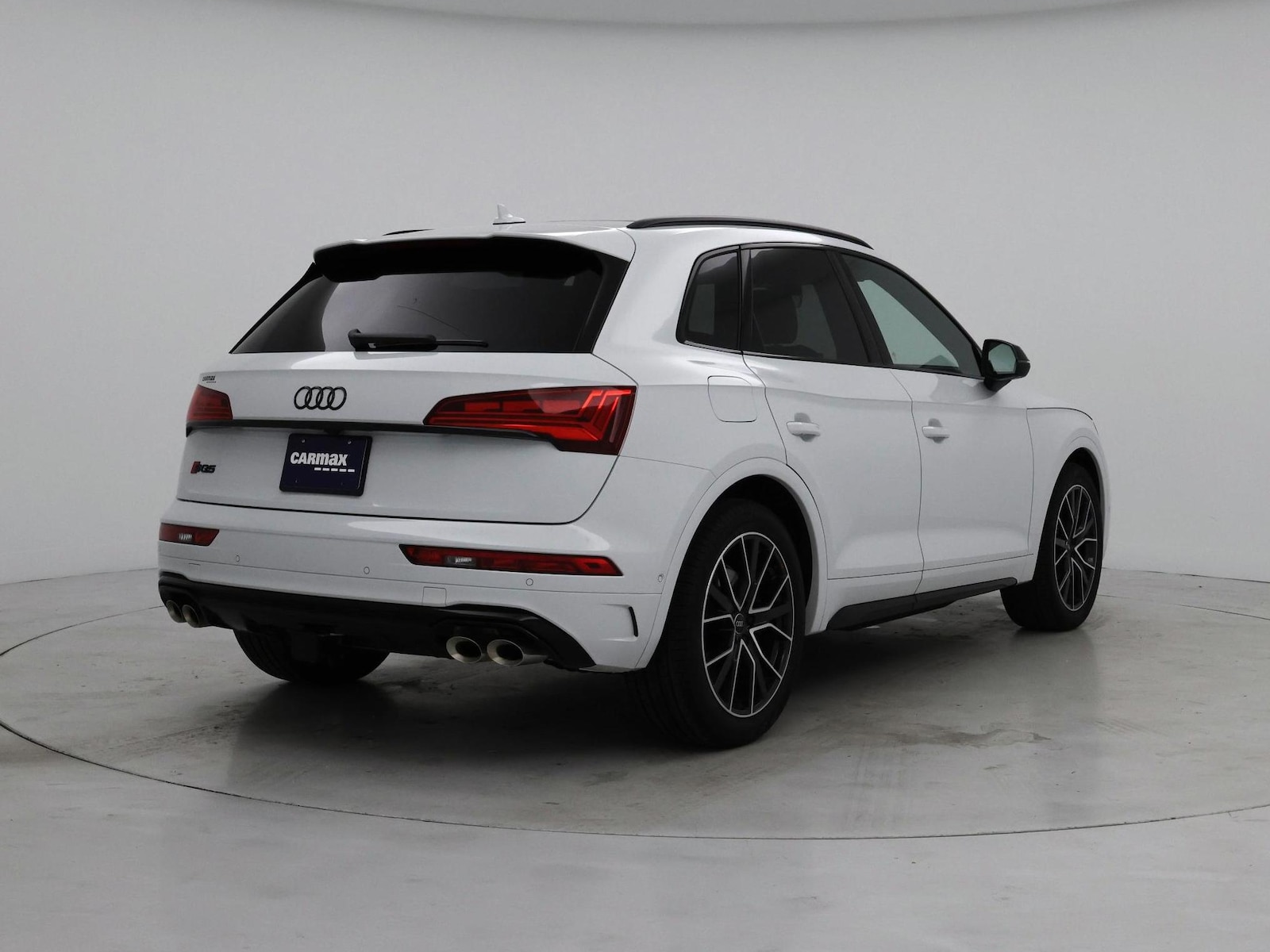 2025 Audi SQ5 Prestige - Photo 9