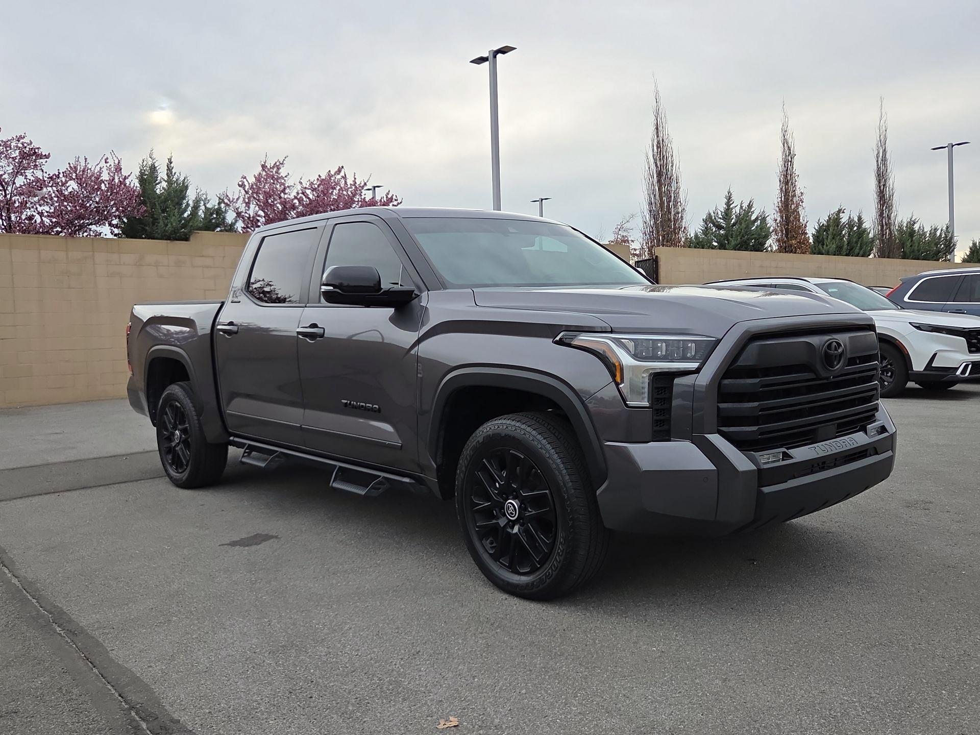 Thumbnail: 2024 Toyota Tundra - 1