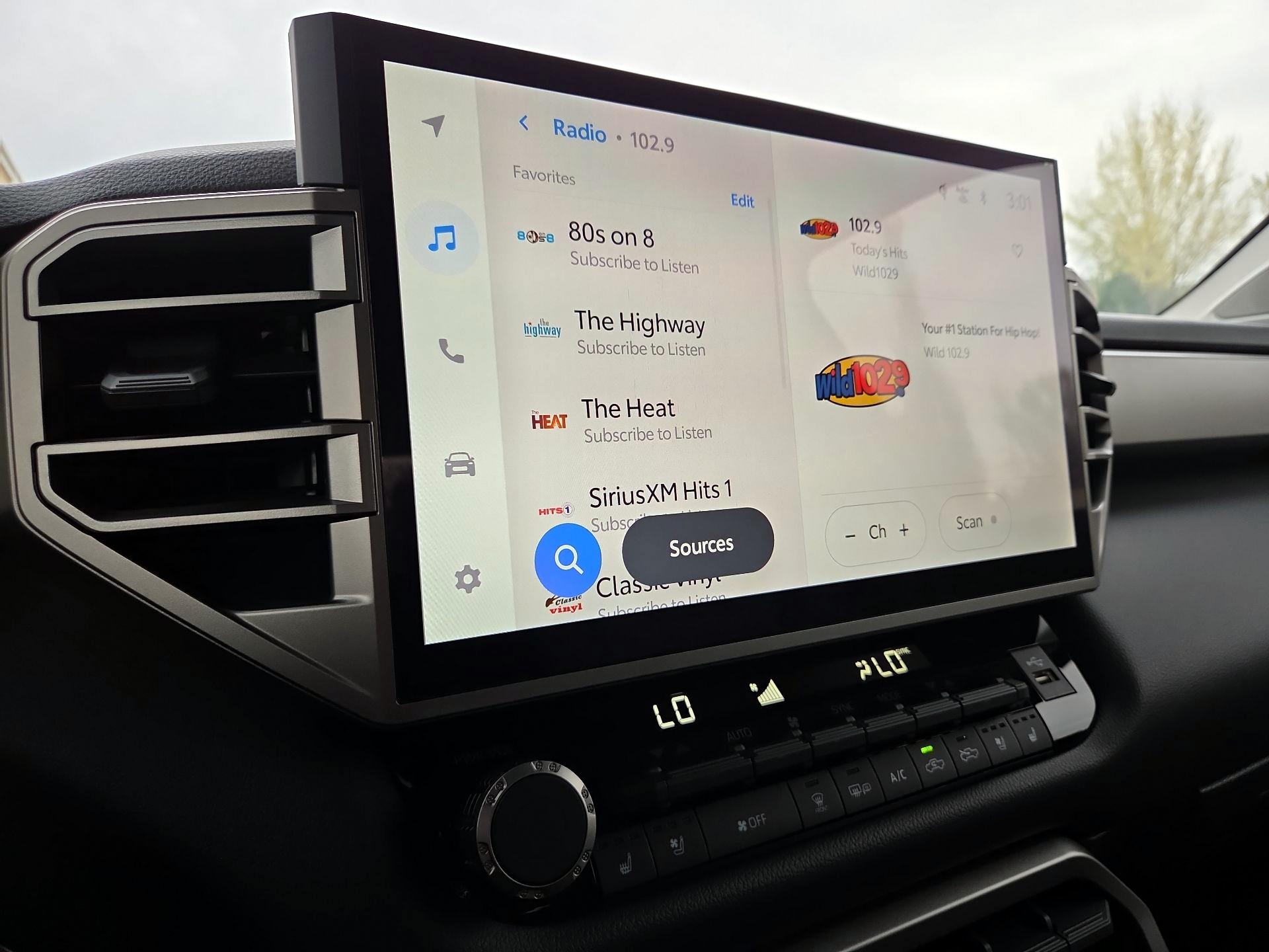 Thumbnail: 2024 Toyota Tundra - 13