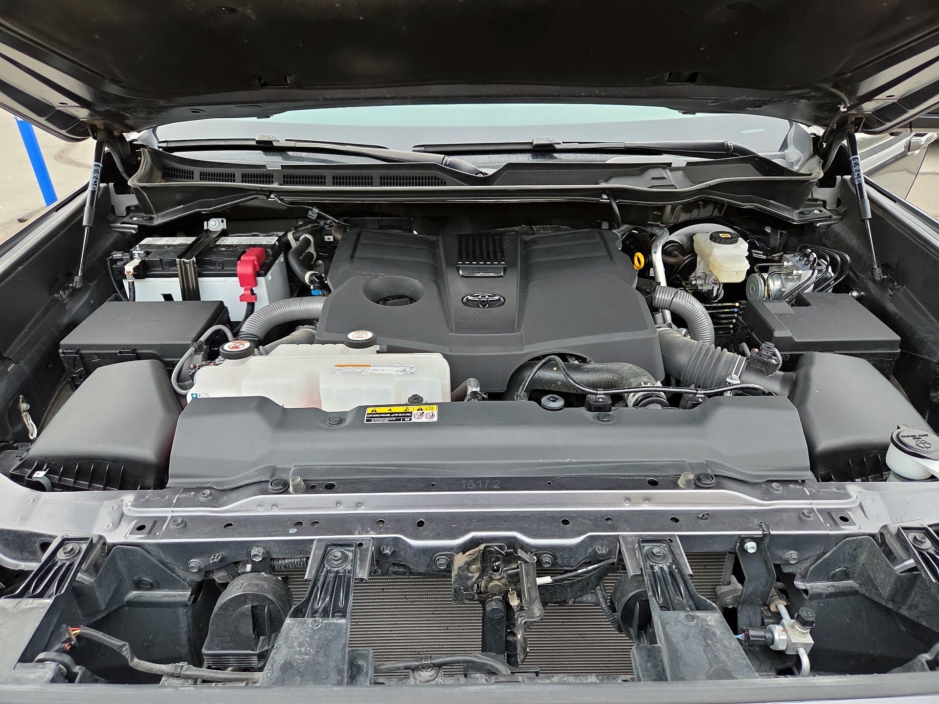 Thumbnail: 2024 Toyota Tundra - 18