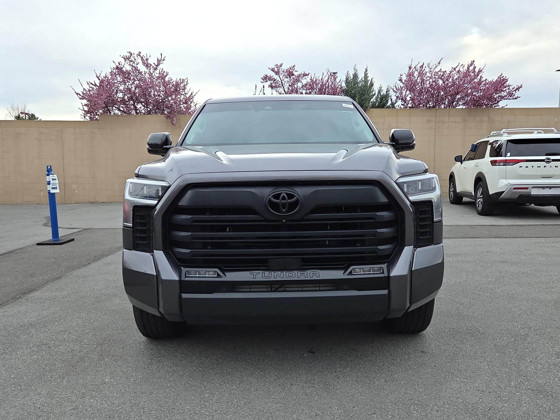 Thumbnail: 2024 Toyota Tundra - 2