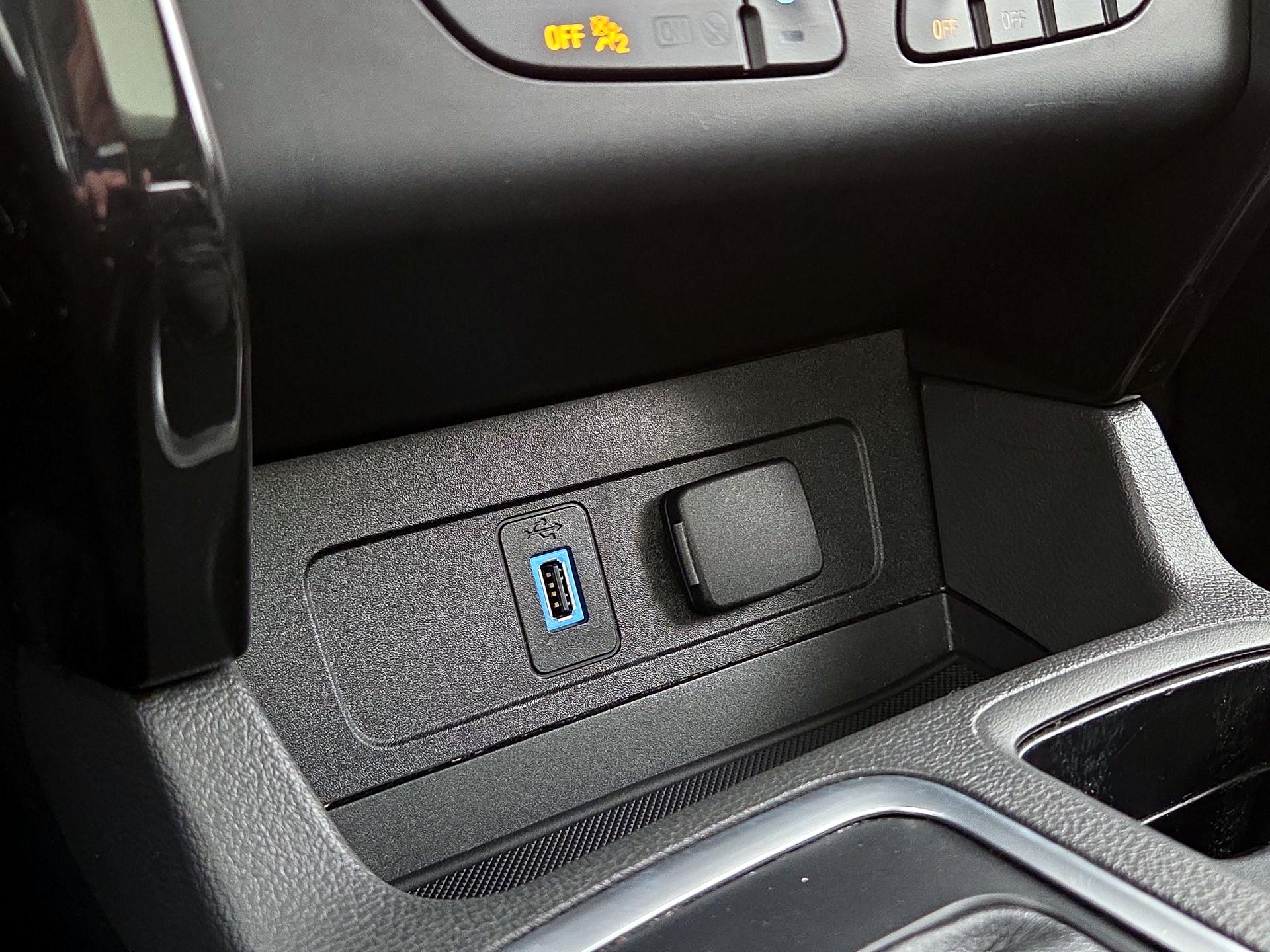 Thumbnail: 2018 Ford Escape - 17