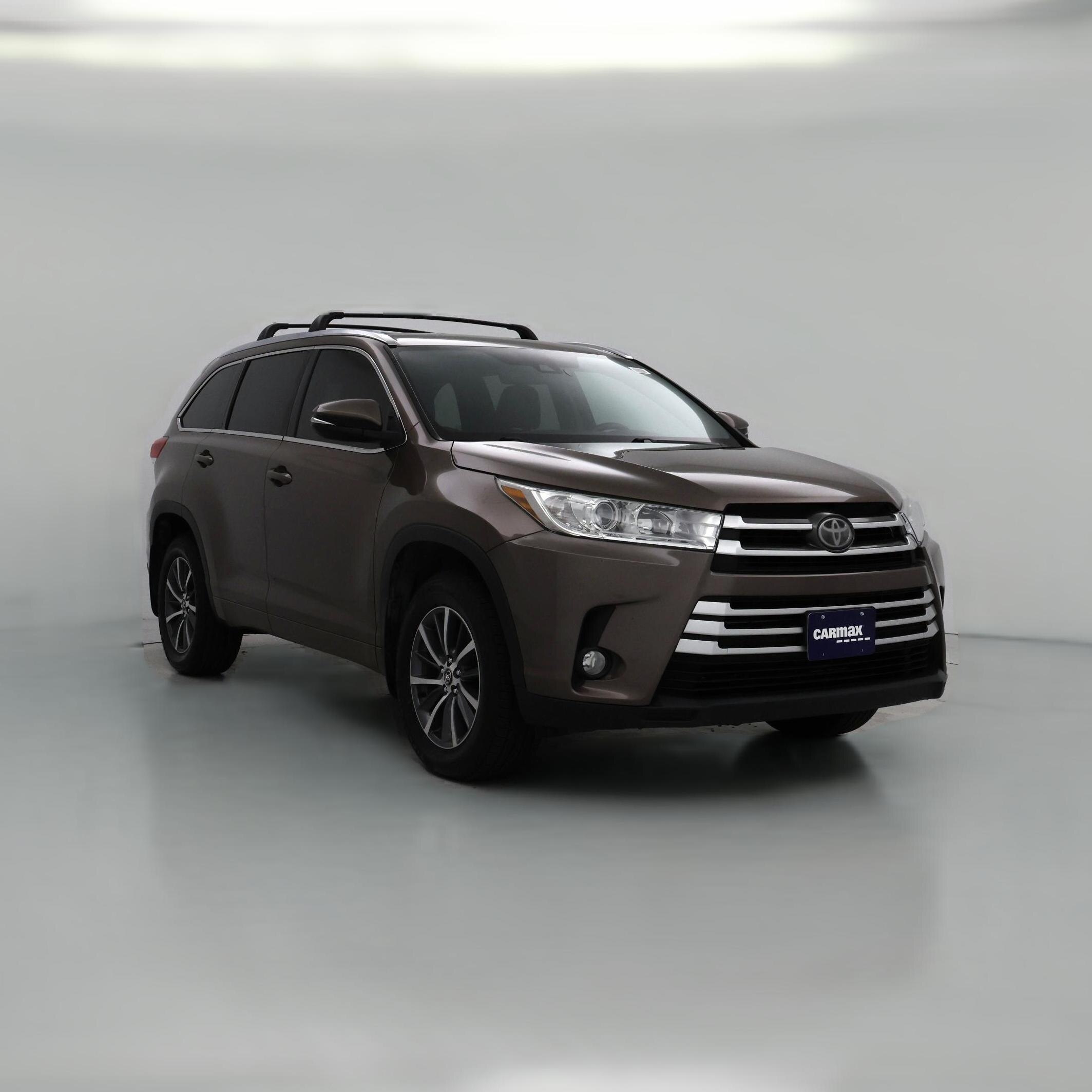 Thumbnail: 2017 Toyota Highlander - 1