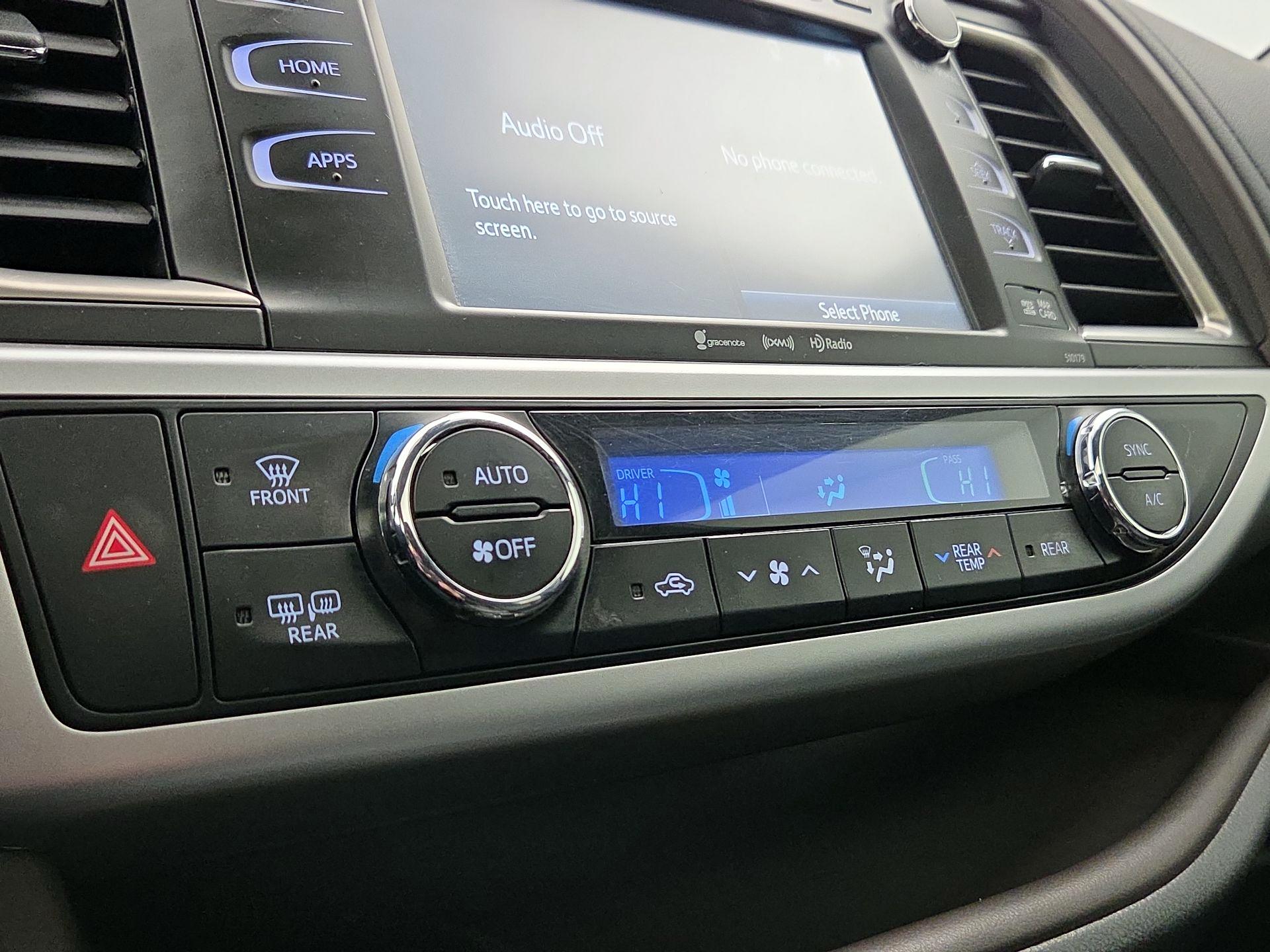 Thumbnail: 2017 Toyota Highlander - 16