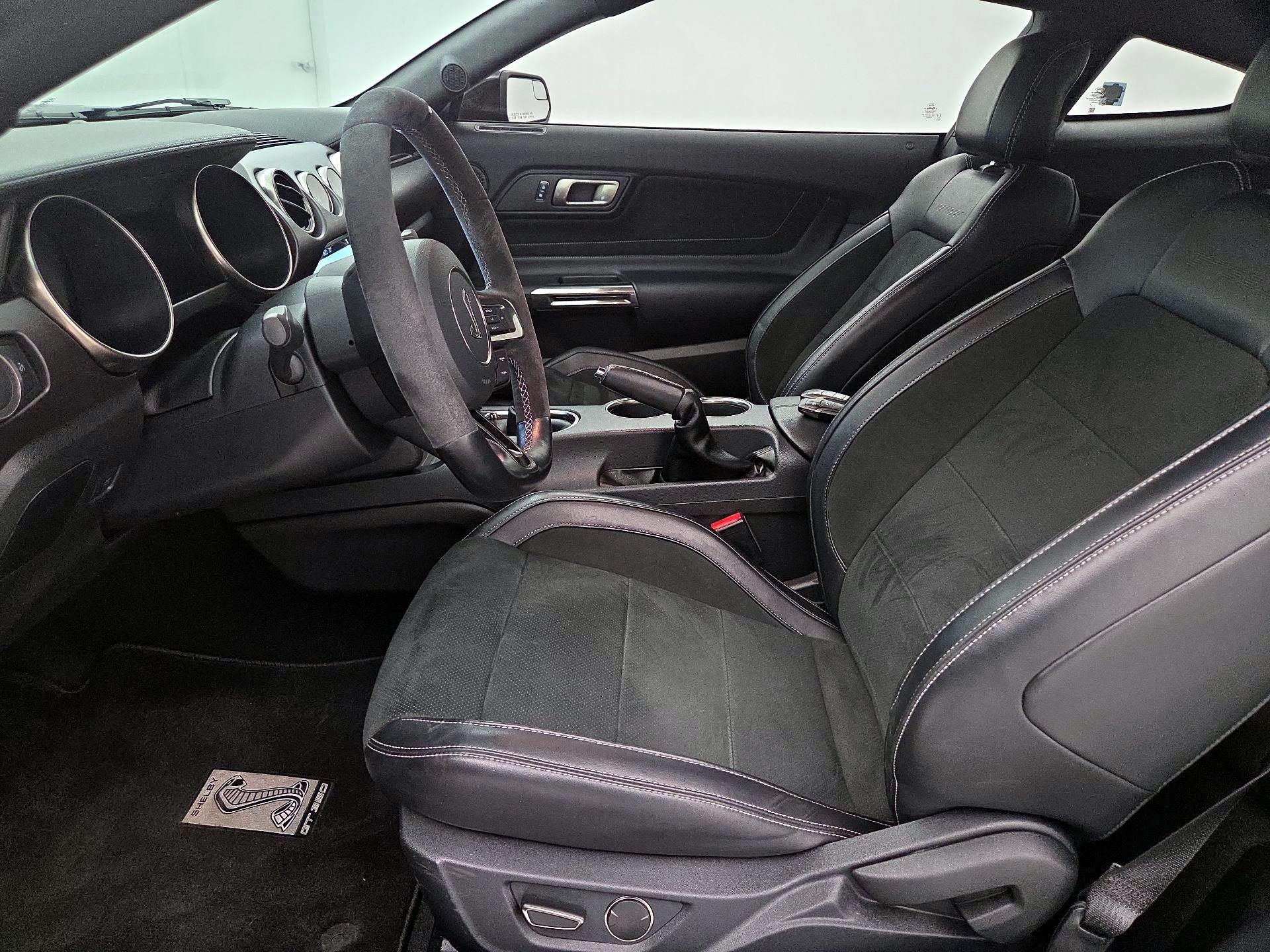 Thumbnail: 2017 Ford Mustang - 11