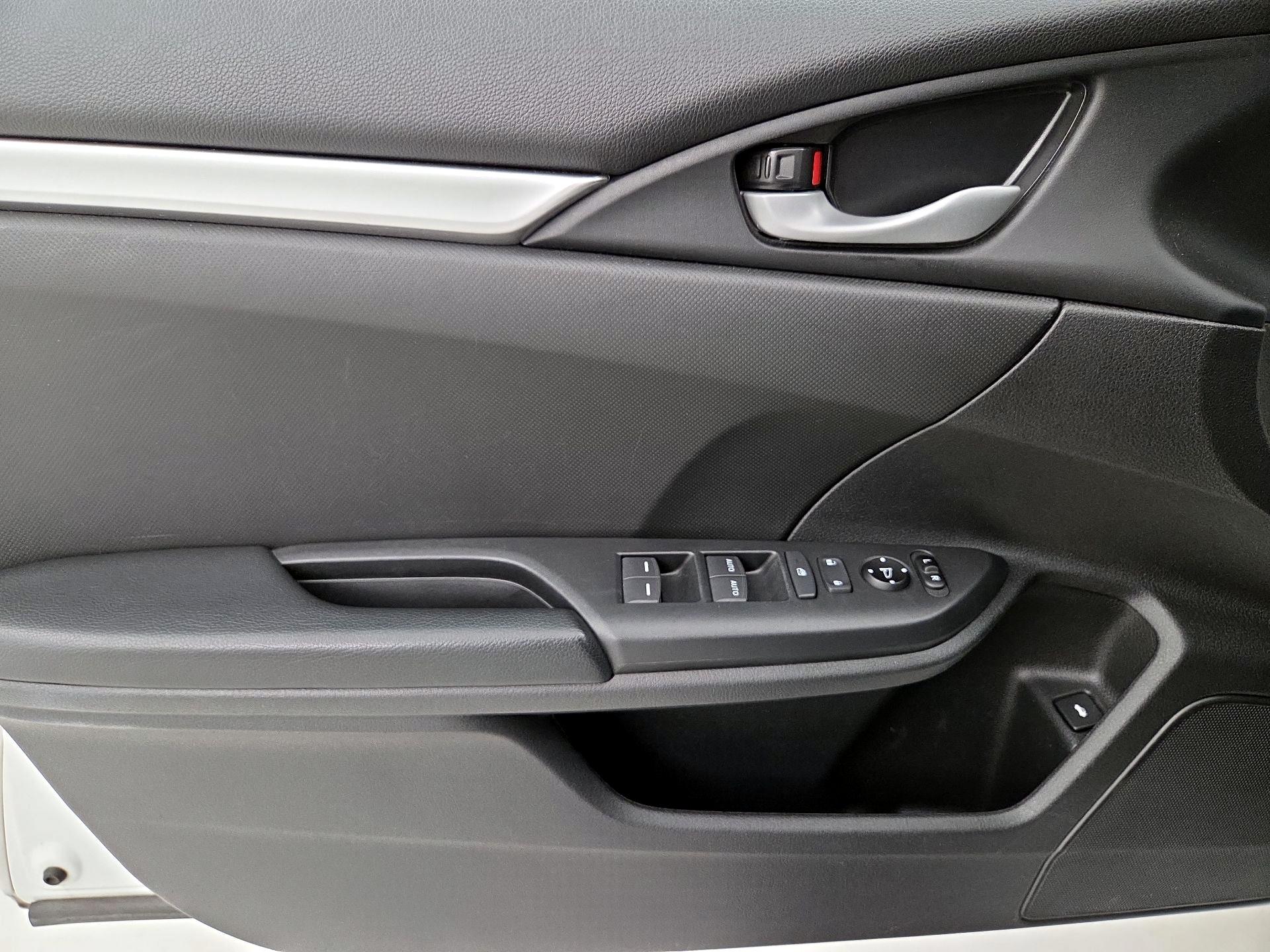 Thumbnail: 2020 Honda Civic - 12