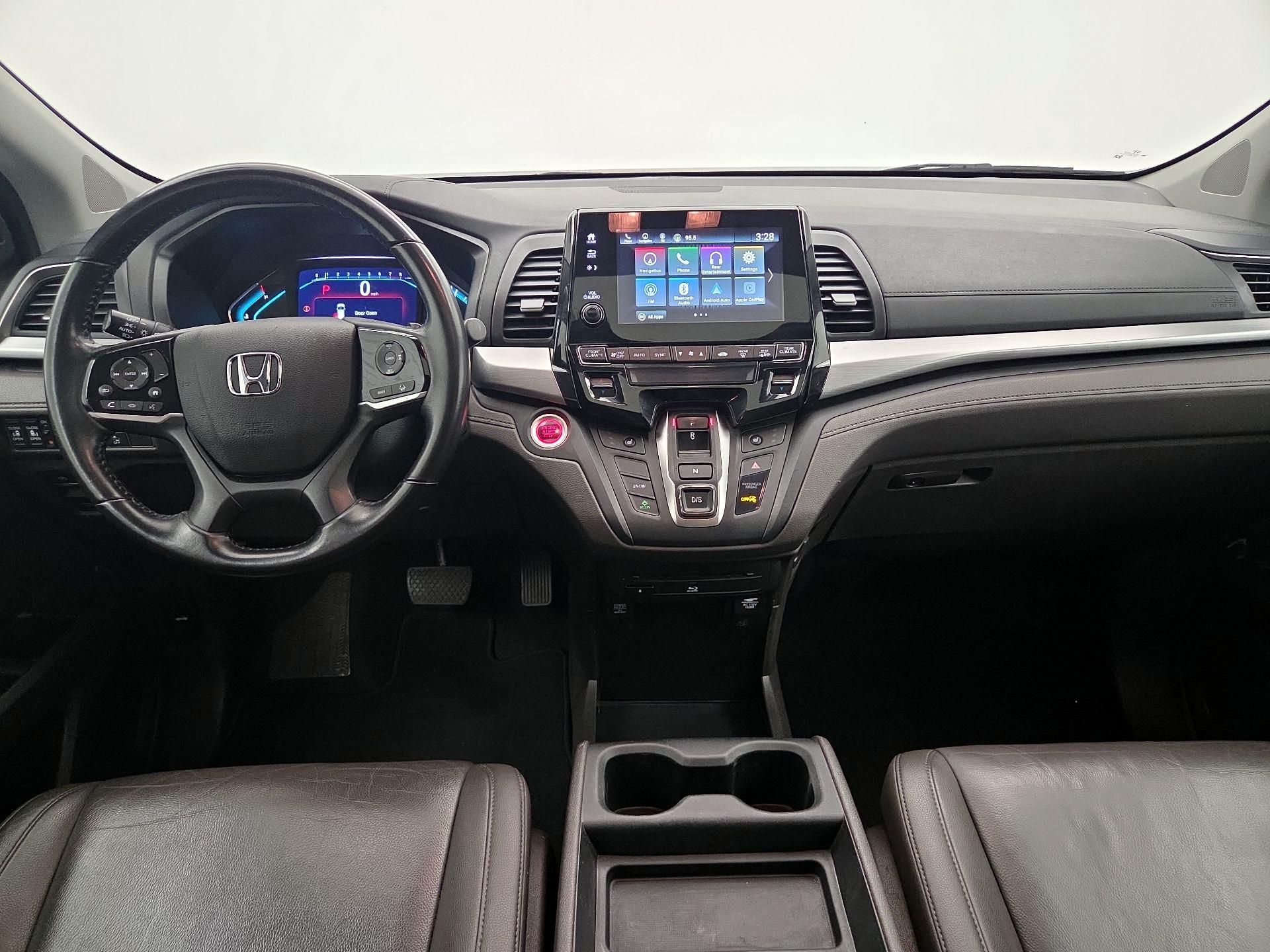 Thumbnail: 2018 Honda Odyssey - 9