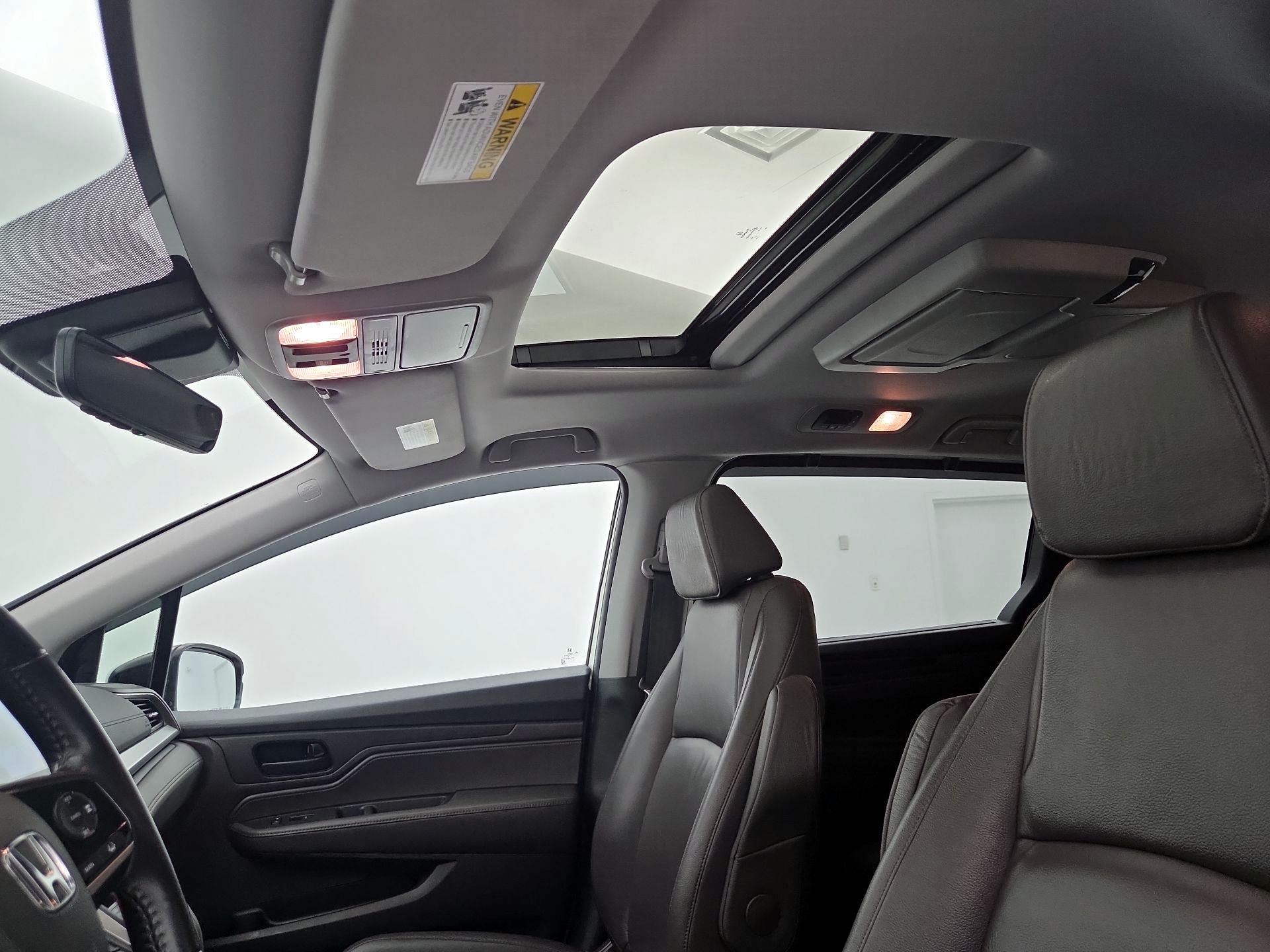 Thumbnail: 2018 Honda Odyssey - 20