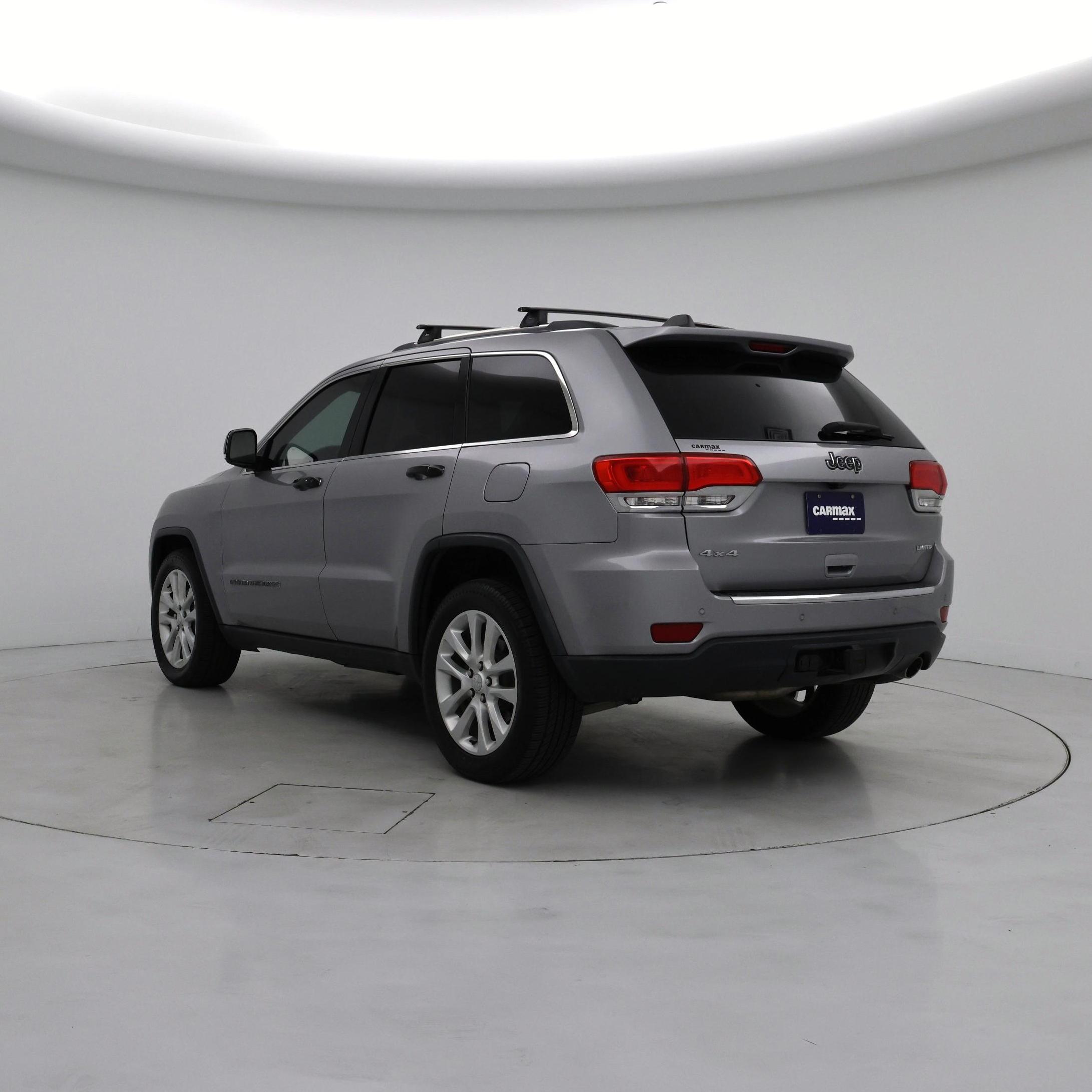 Thumbnail: 2017 Jeep Grand Cherokee - 2