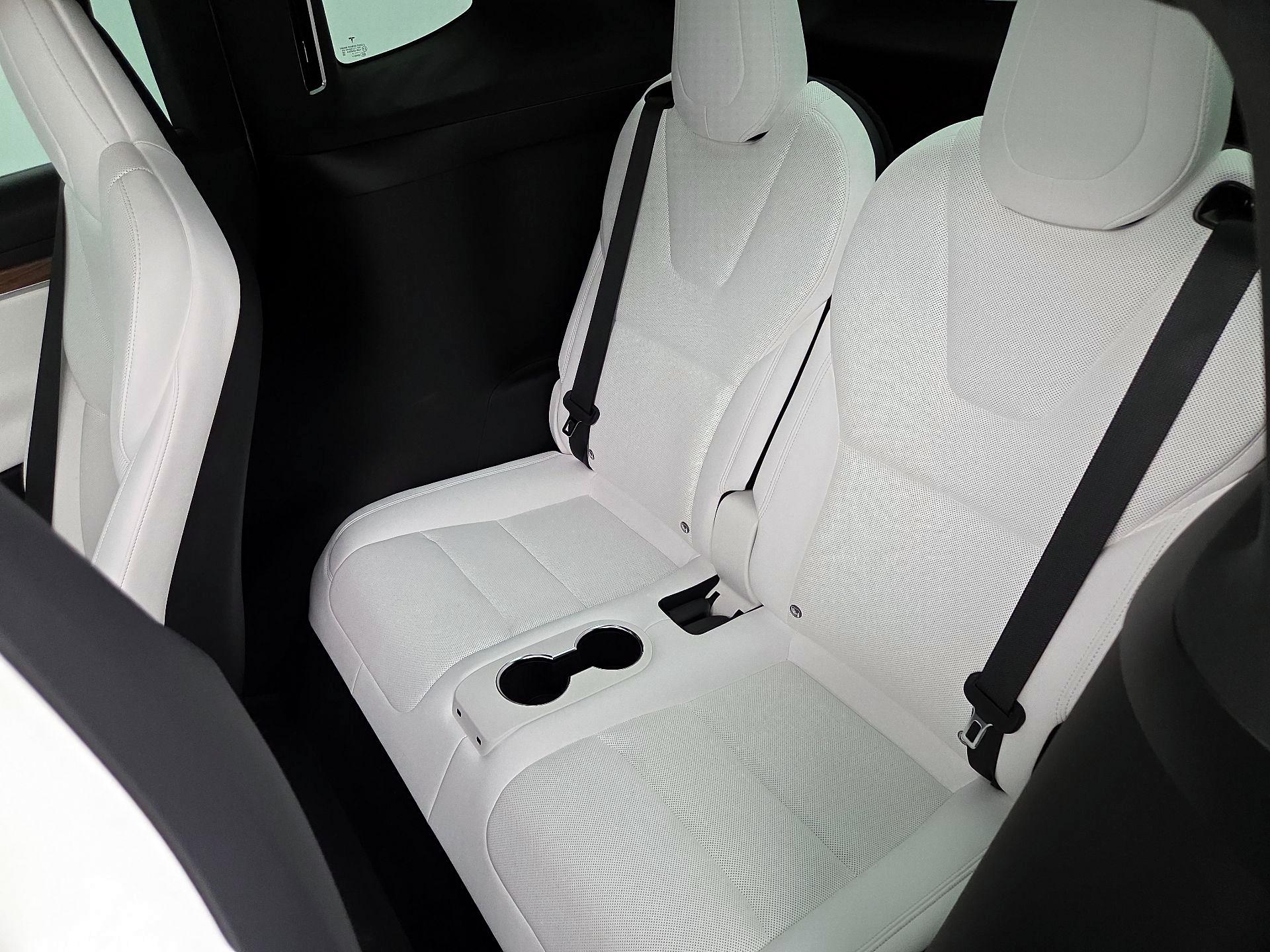 Thumbnail: 2024 Tesla Model X - 18