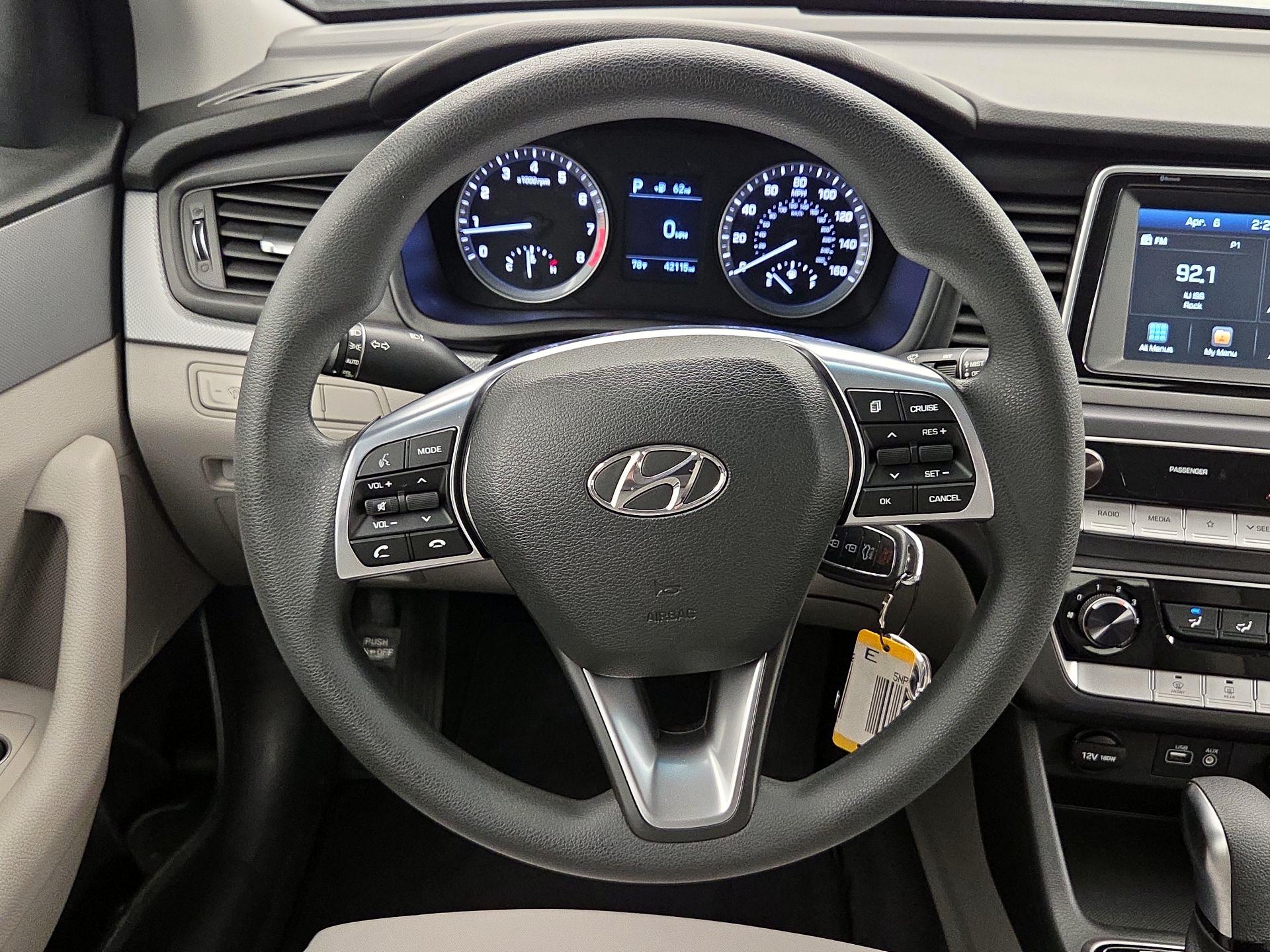 Thumbnail: 2018 Hyundai Sonata - 10