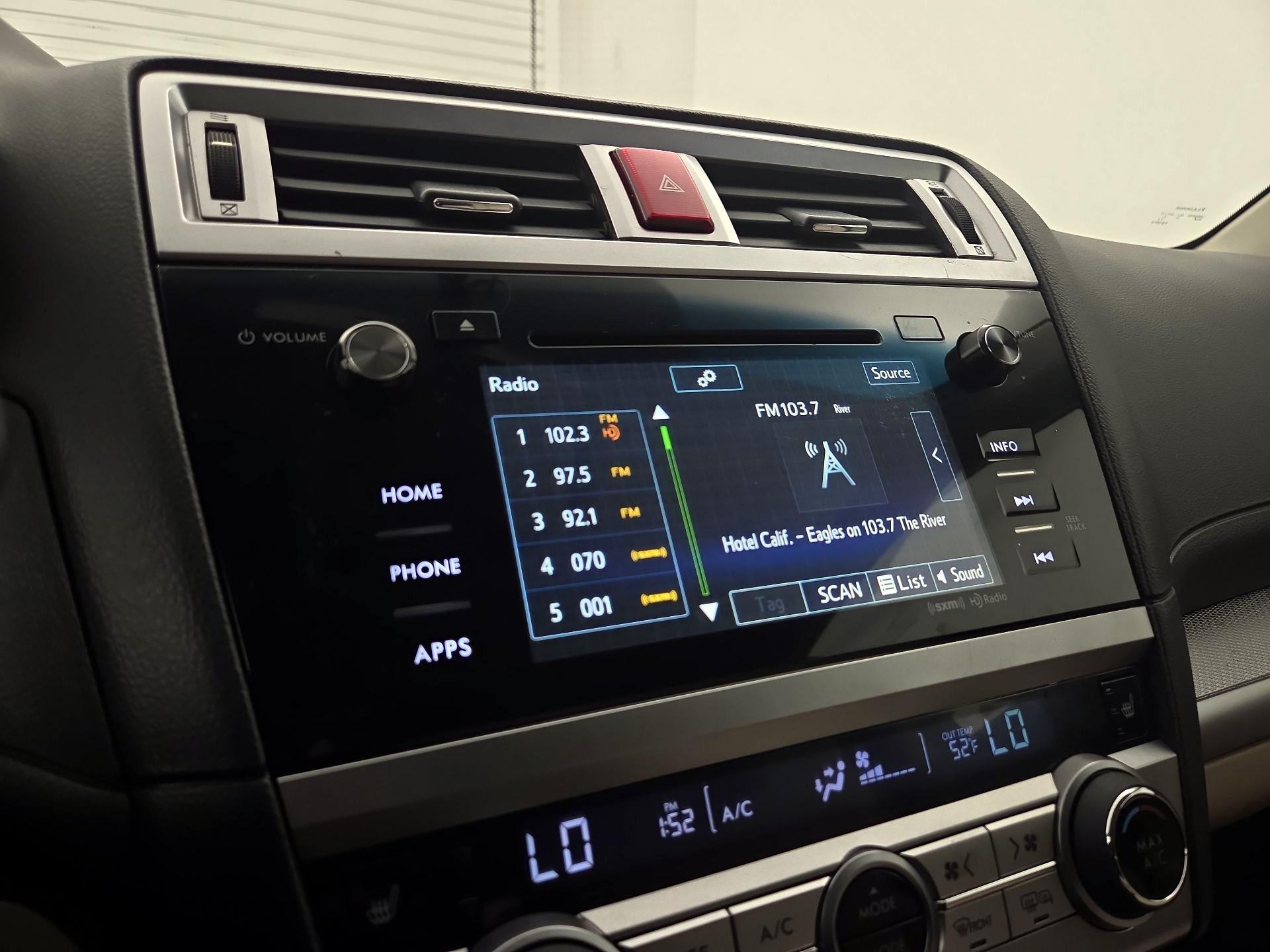 Thumbnail: 2015 Subaru Outback - 15