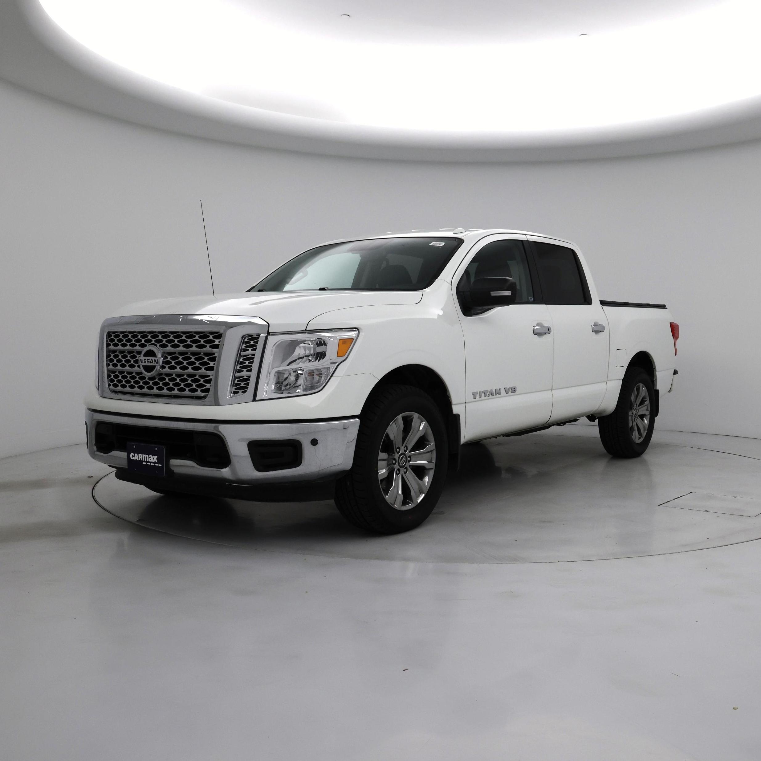 Thumbnail: 2018 Nissan Titan - 4