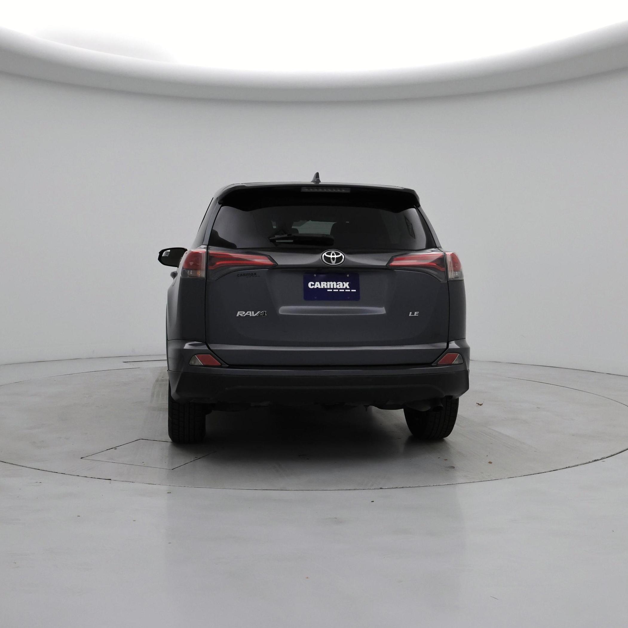 Thumbnail: 2018 Toyota RAV4 - 6