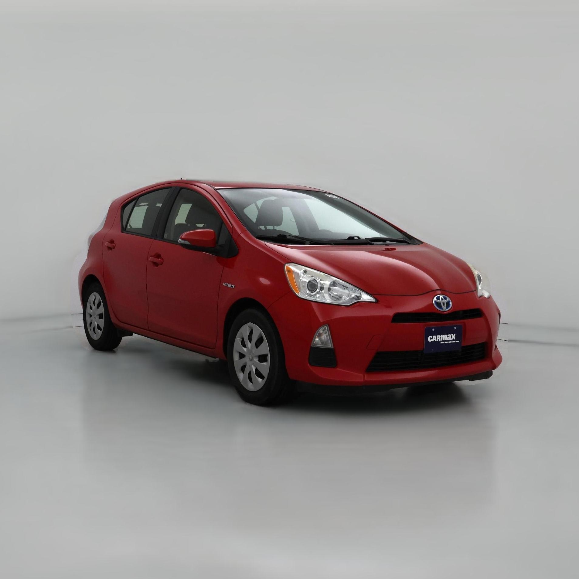 Thumbnail: 2014 Toyota Prius c - 1