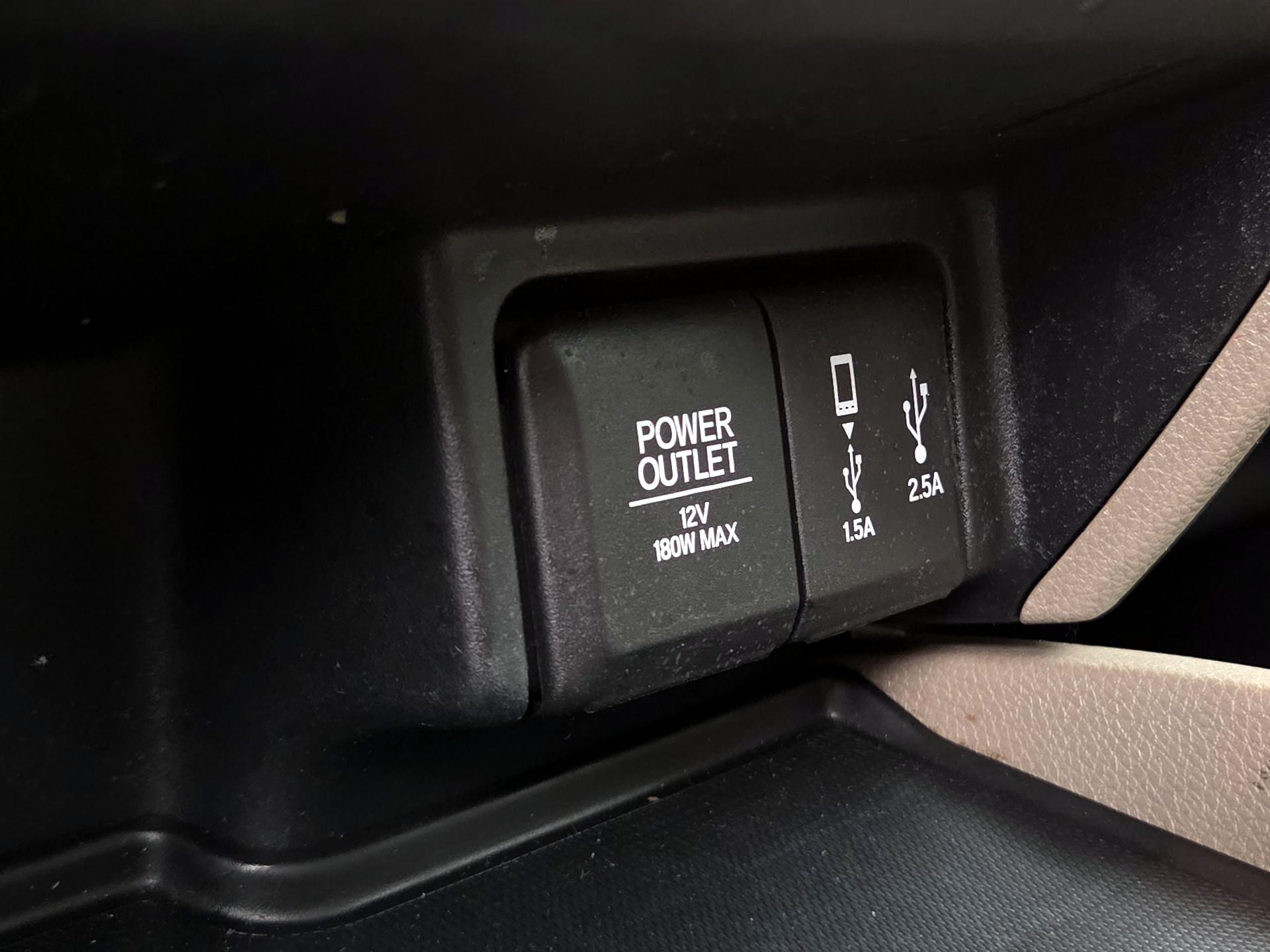 Thumbnail: 2018 Honda Pilot - 18