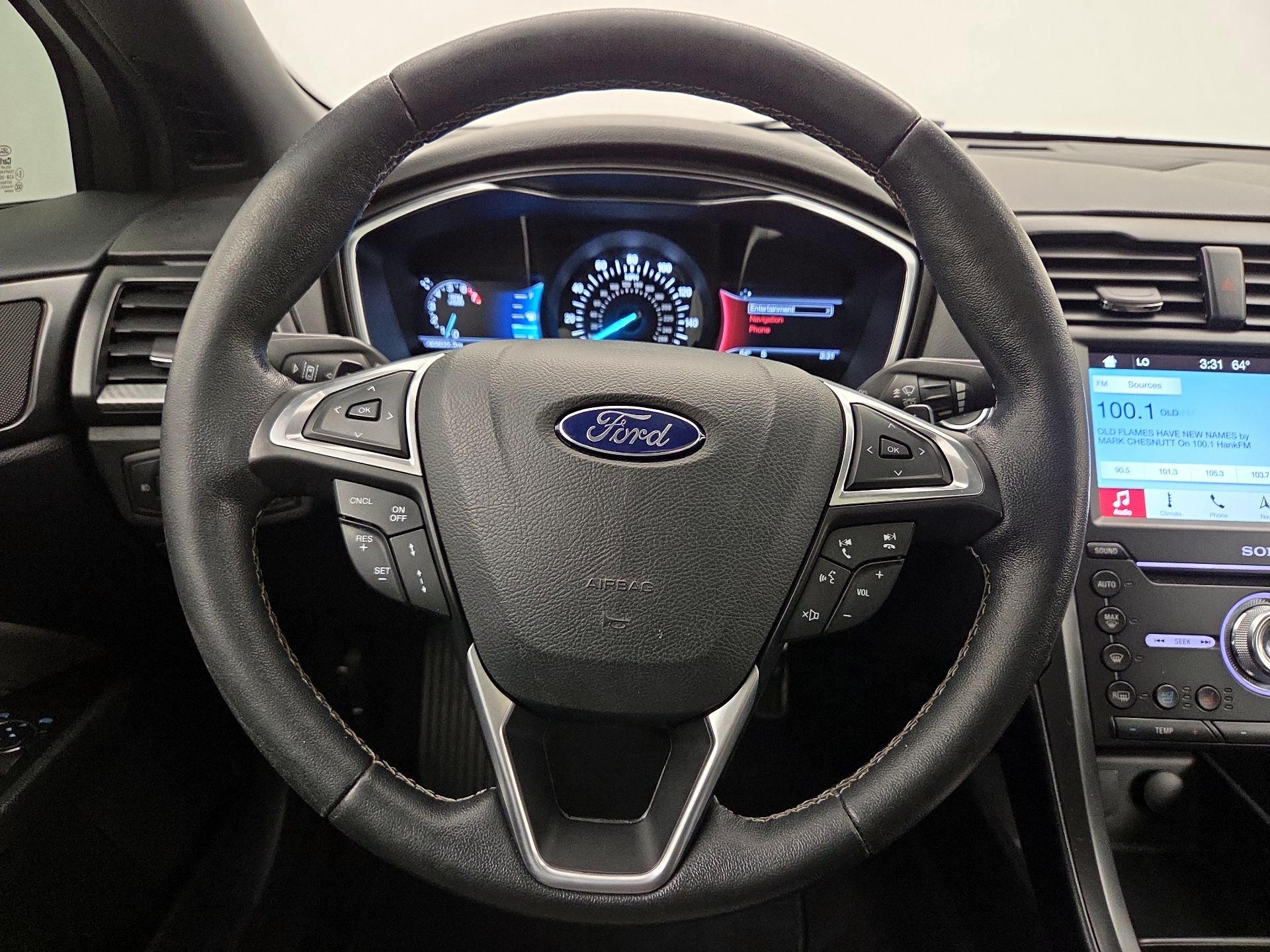 Thumbnail: 2017 Ford Fusion - 10