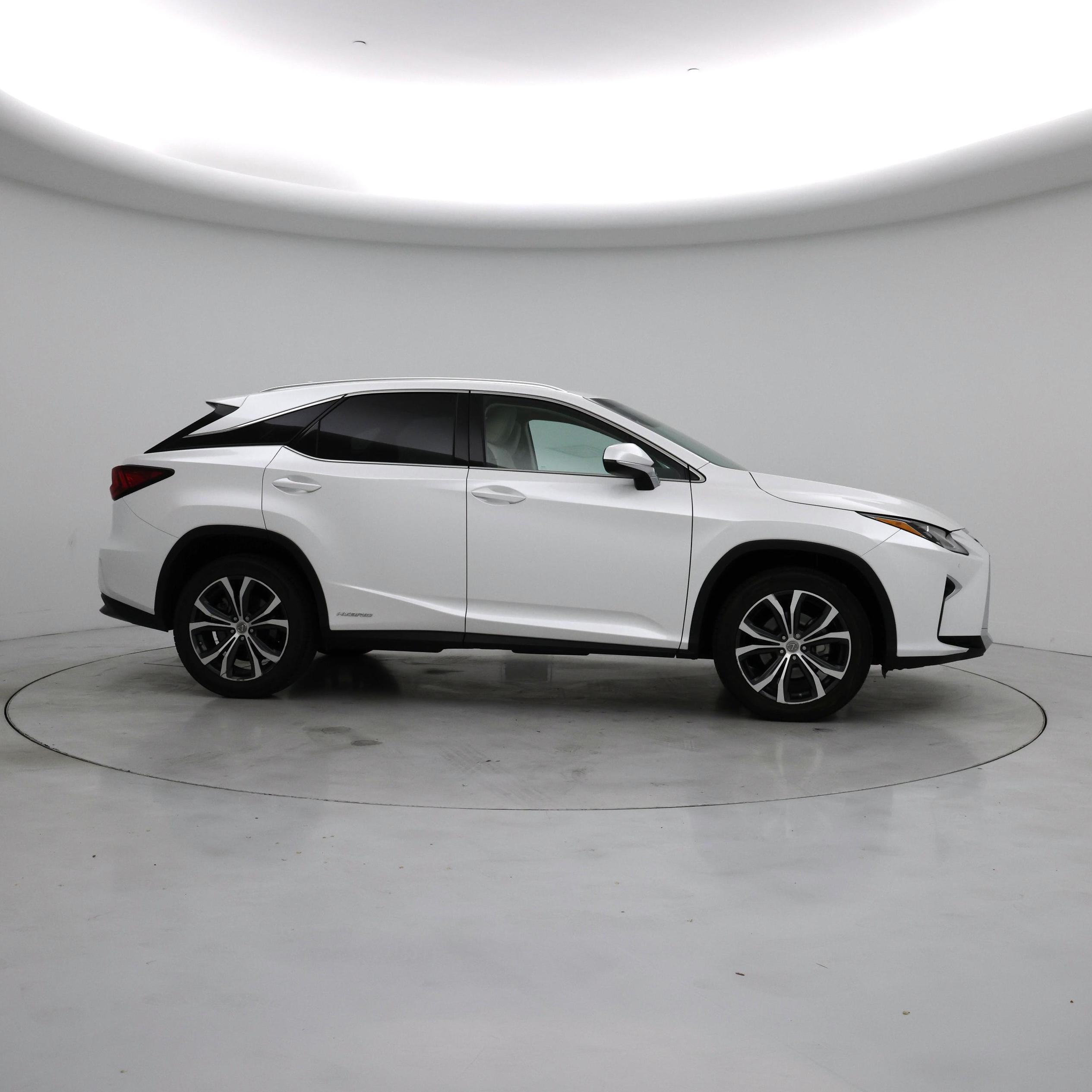 Thumbnail: 2017 Lexus RX - 7