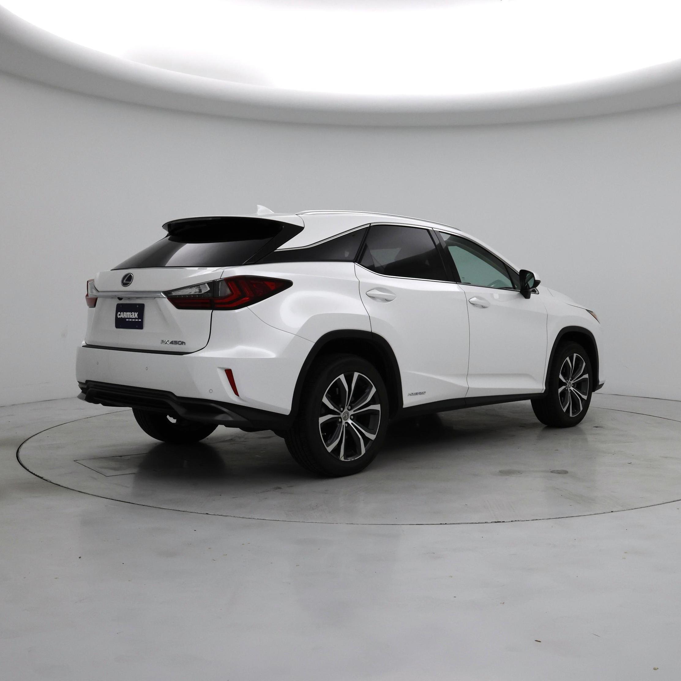 Thumbnail: 2017 Lexus RX - 8