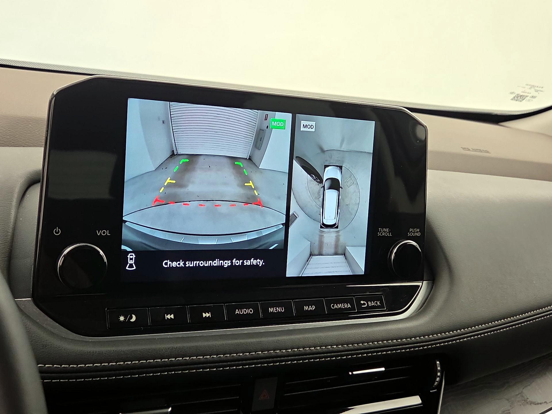 Thumbnail: 2021 Nissan Rogue - 15