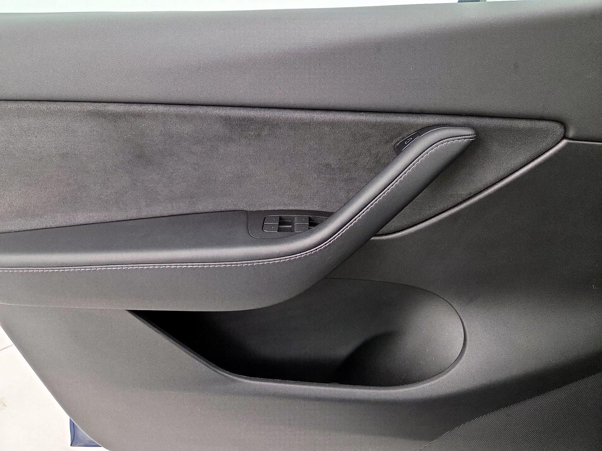 Thumbnail: 2021 Tesla Model Y - 12