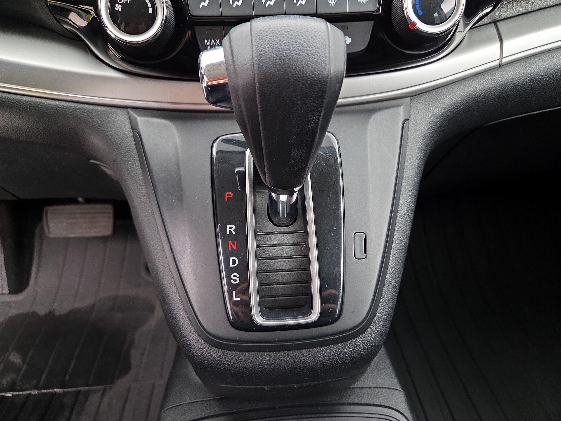 Thumbnail: 2016 Honda CR-V - 17