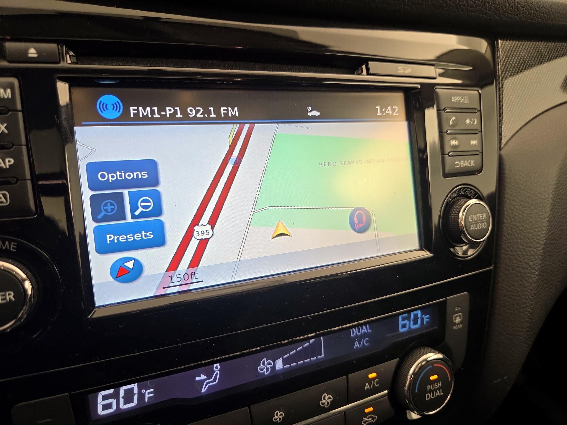 Thumbnail: 2016 Nissan Rogue - 14