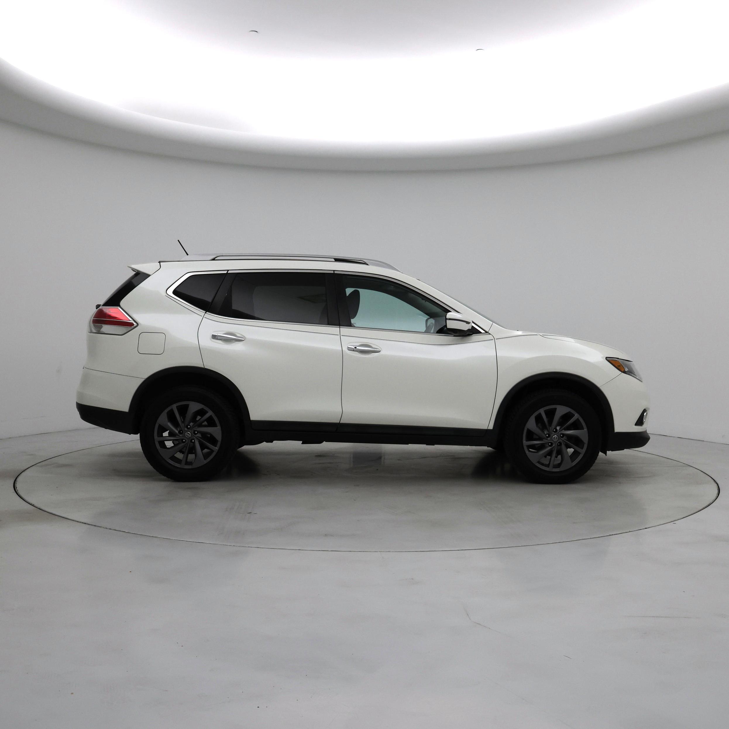 Thumbnail: 2016 Nissan Rogue - 7
