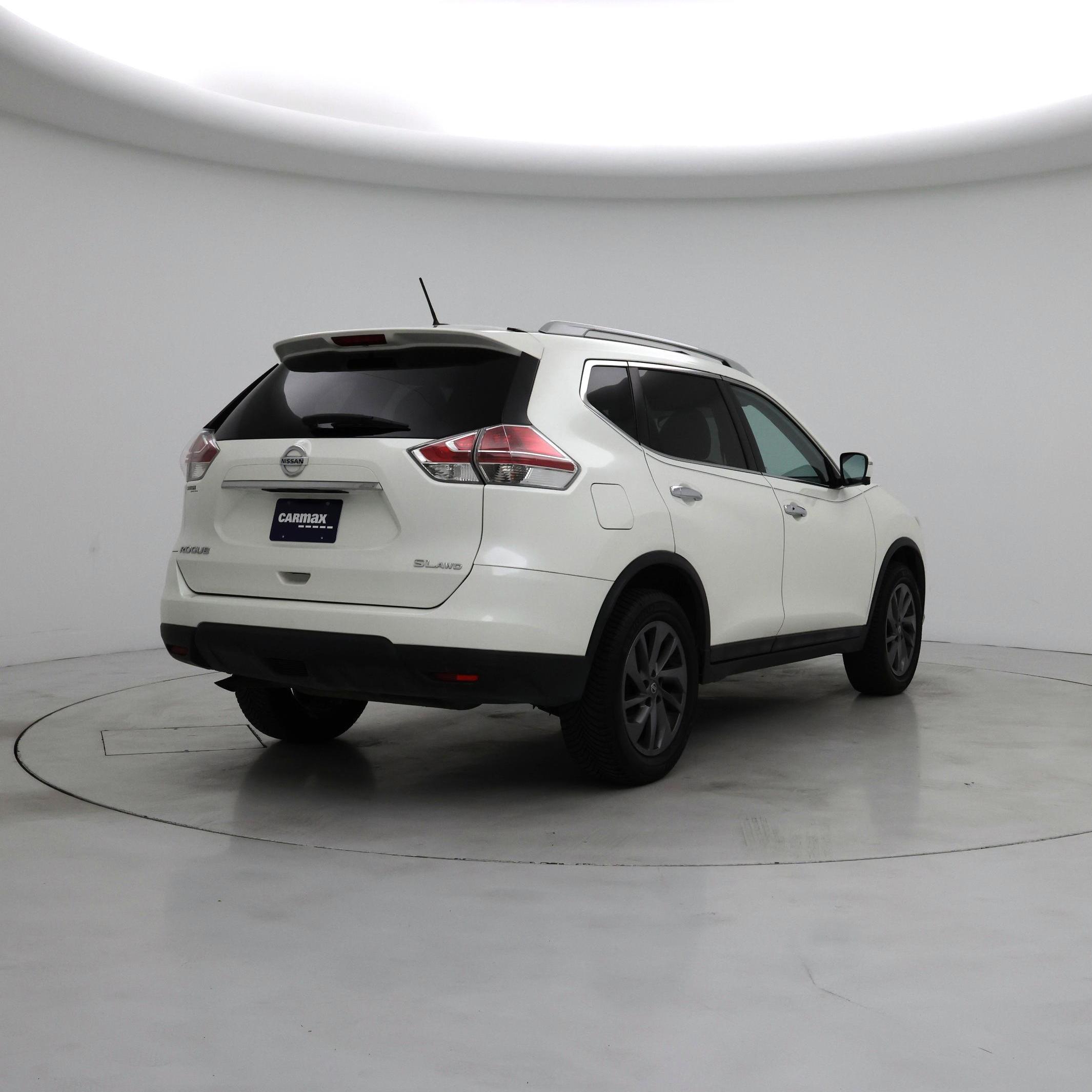 Thumbnail: 2016 Nissan Rogue - 8