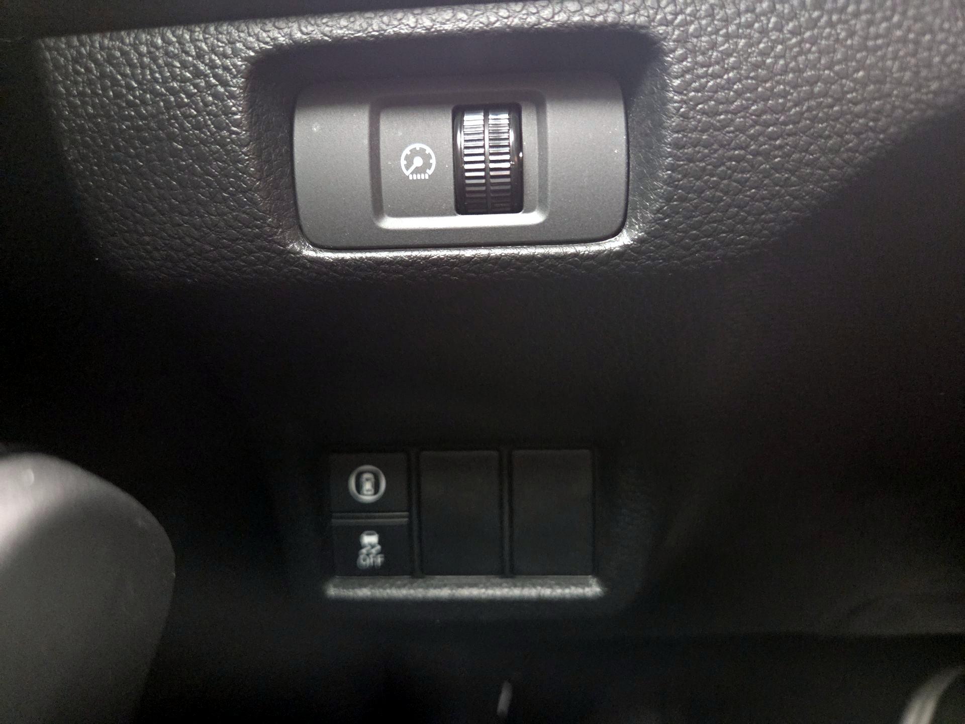 Thumbnail: 2023 Honda Civic - 13