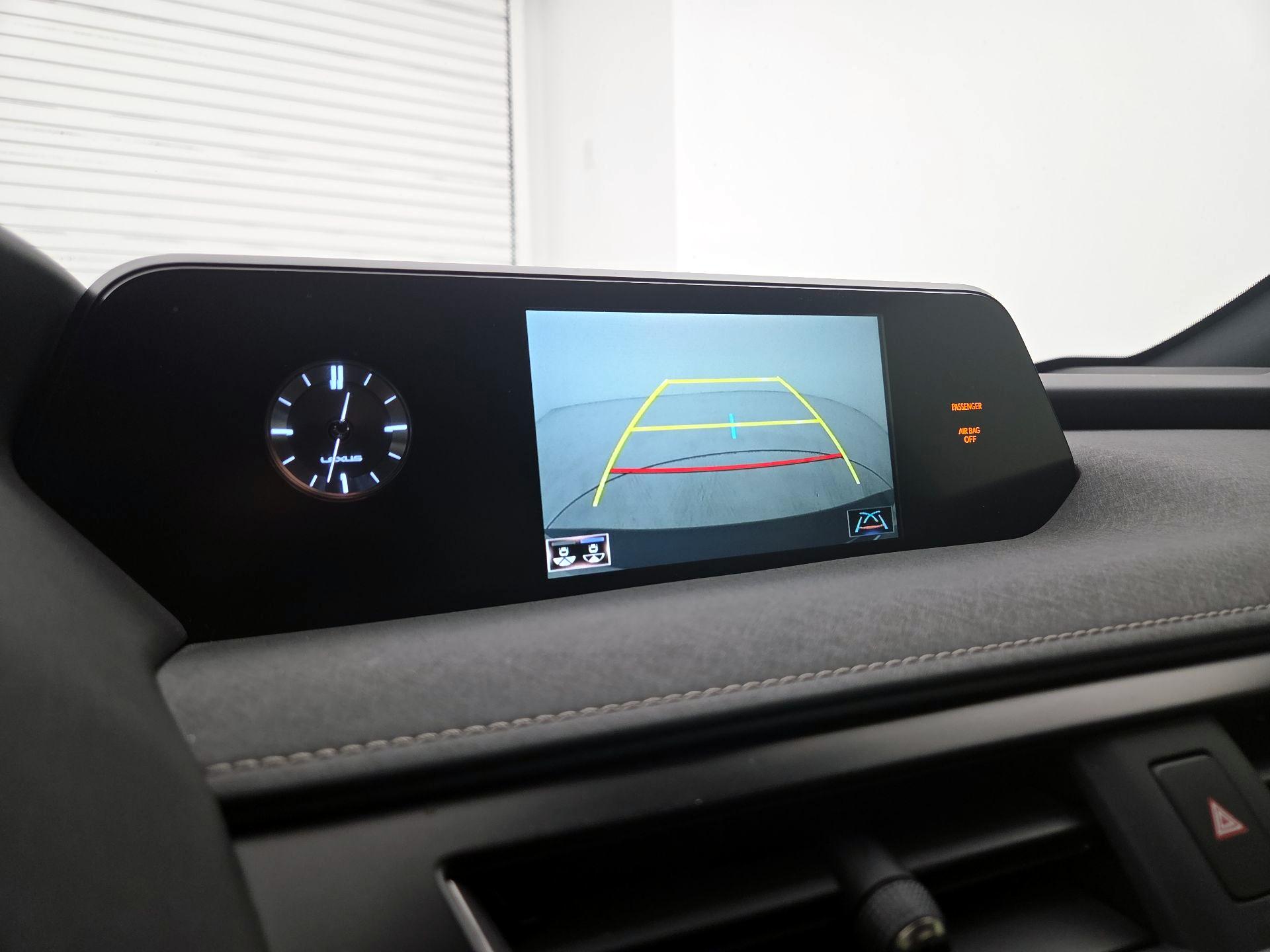 Thumbnail: 2021 Lexus UX - 13