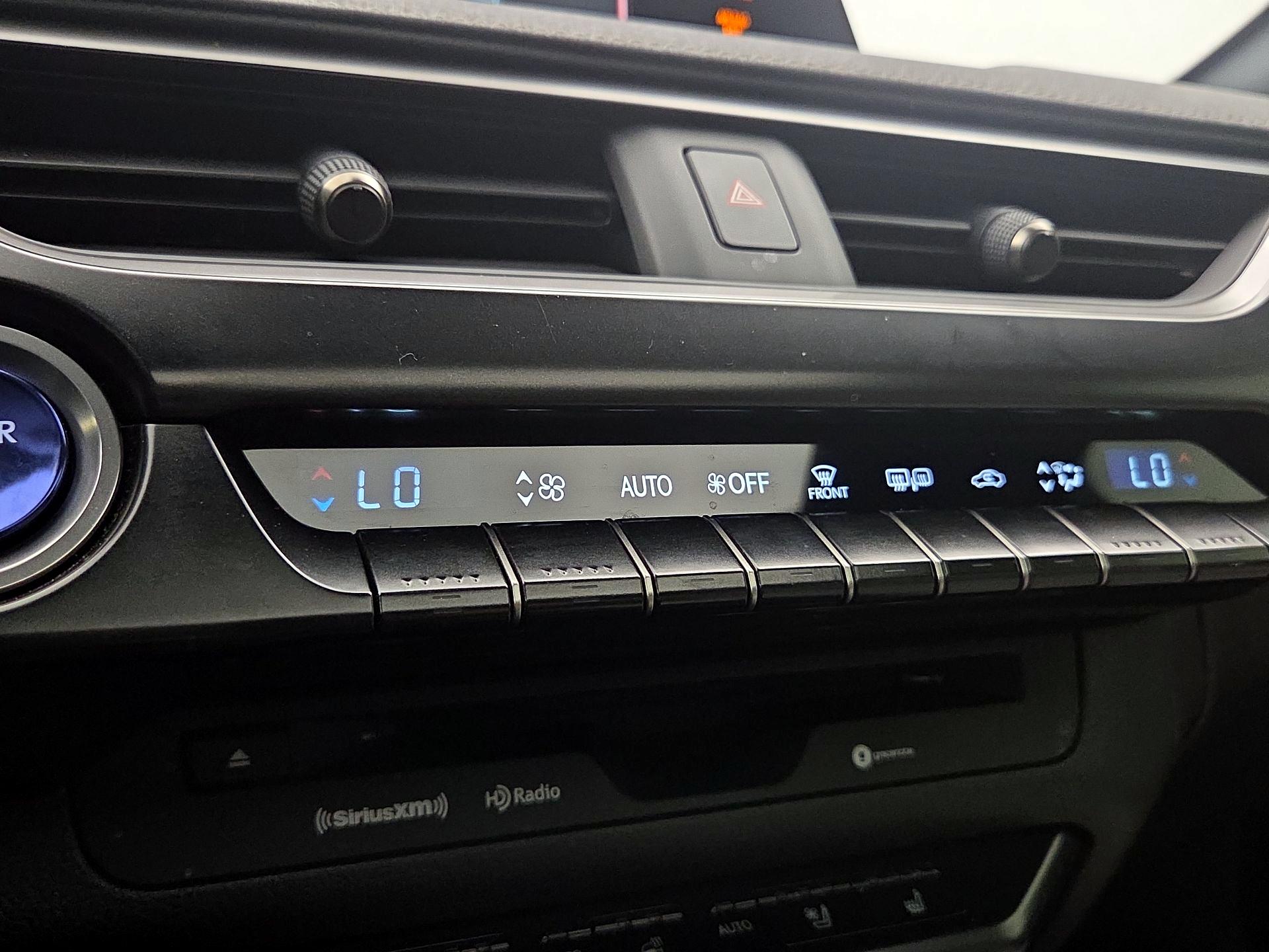 Thumbnail: 2021 Lexus UX - 15