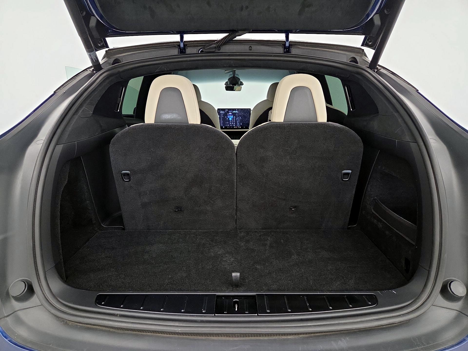 Thumbnail: 2024 Tesla Model X - 20