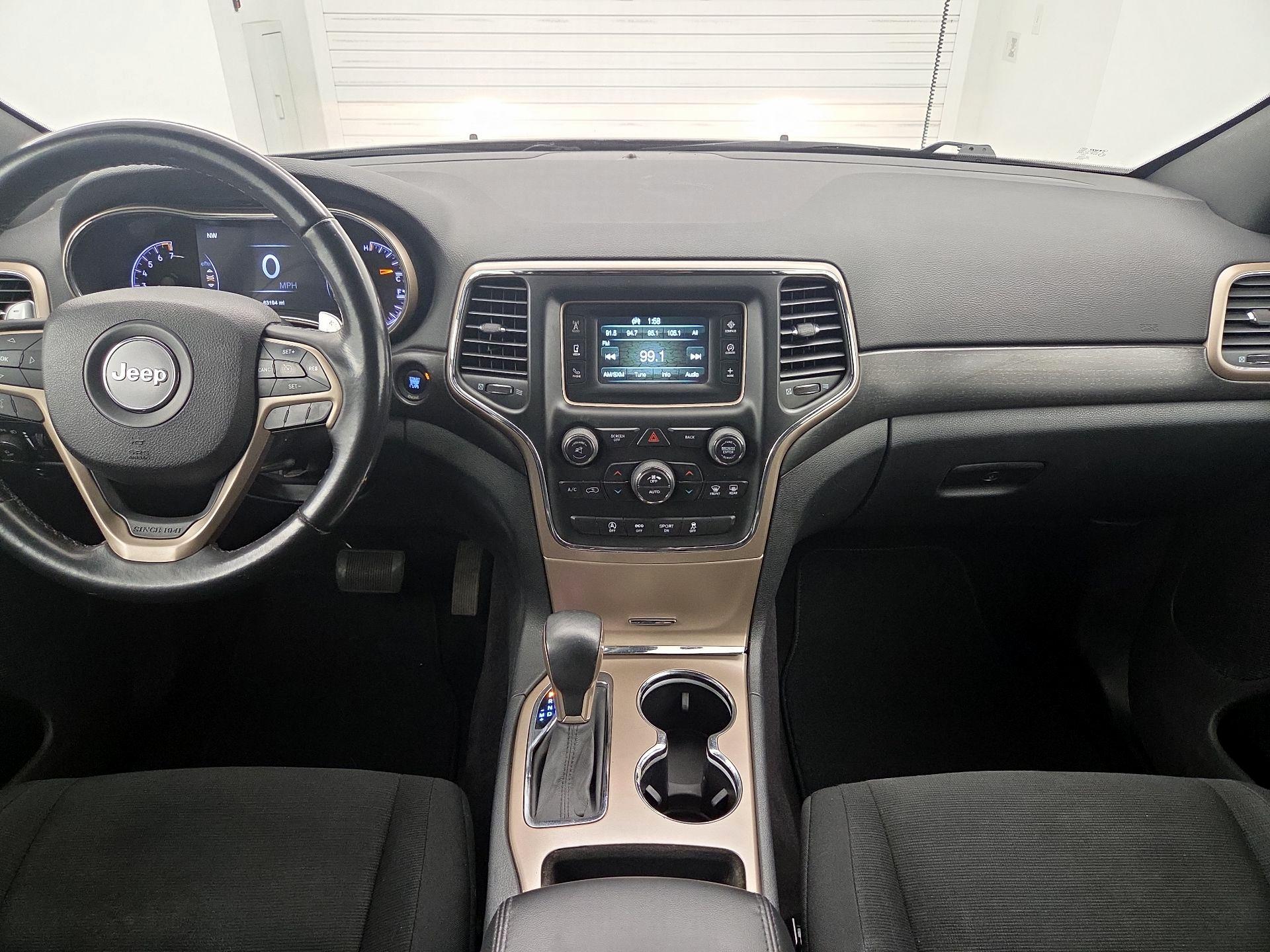 Thumbnail: 2016 Jeep Grand Cherokee - 9