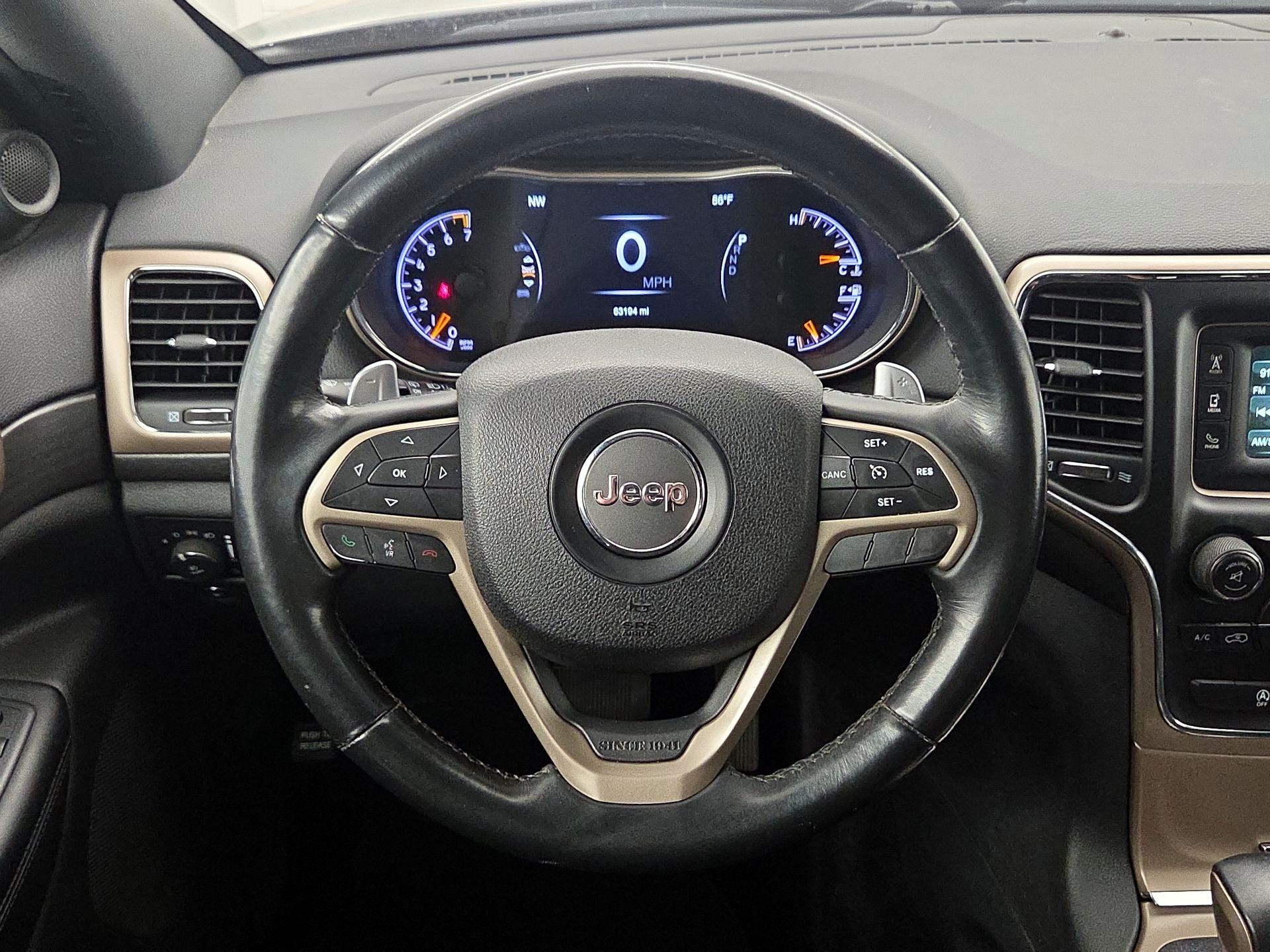 Thumbnail: 2016 Jeep Grand Cherokee - 10