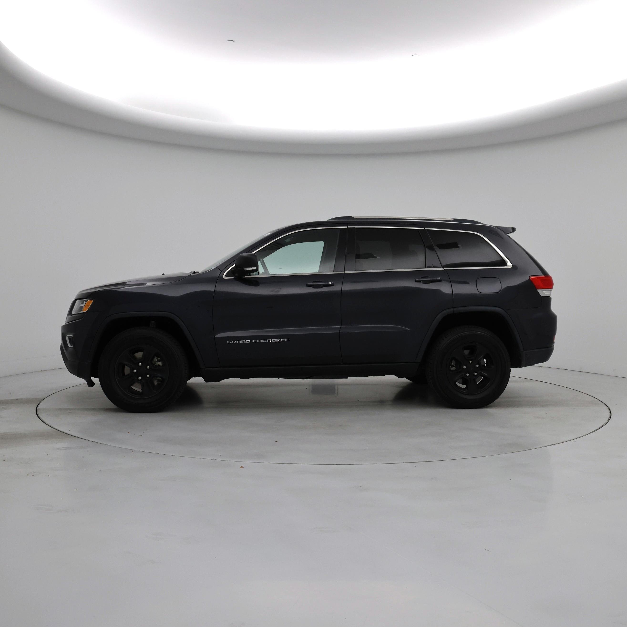 Thumbnail: 2016 Jeep Grand Cherokee - 3