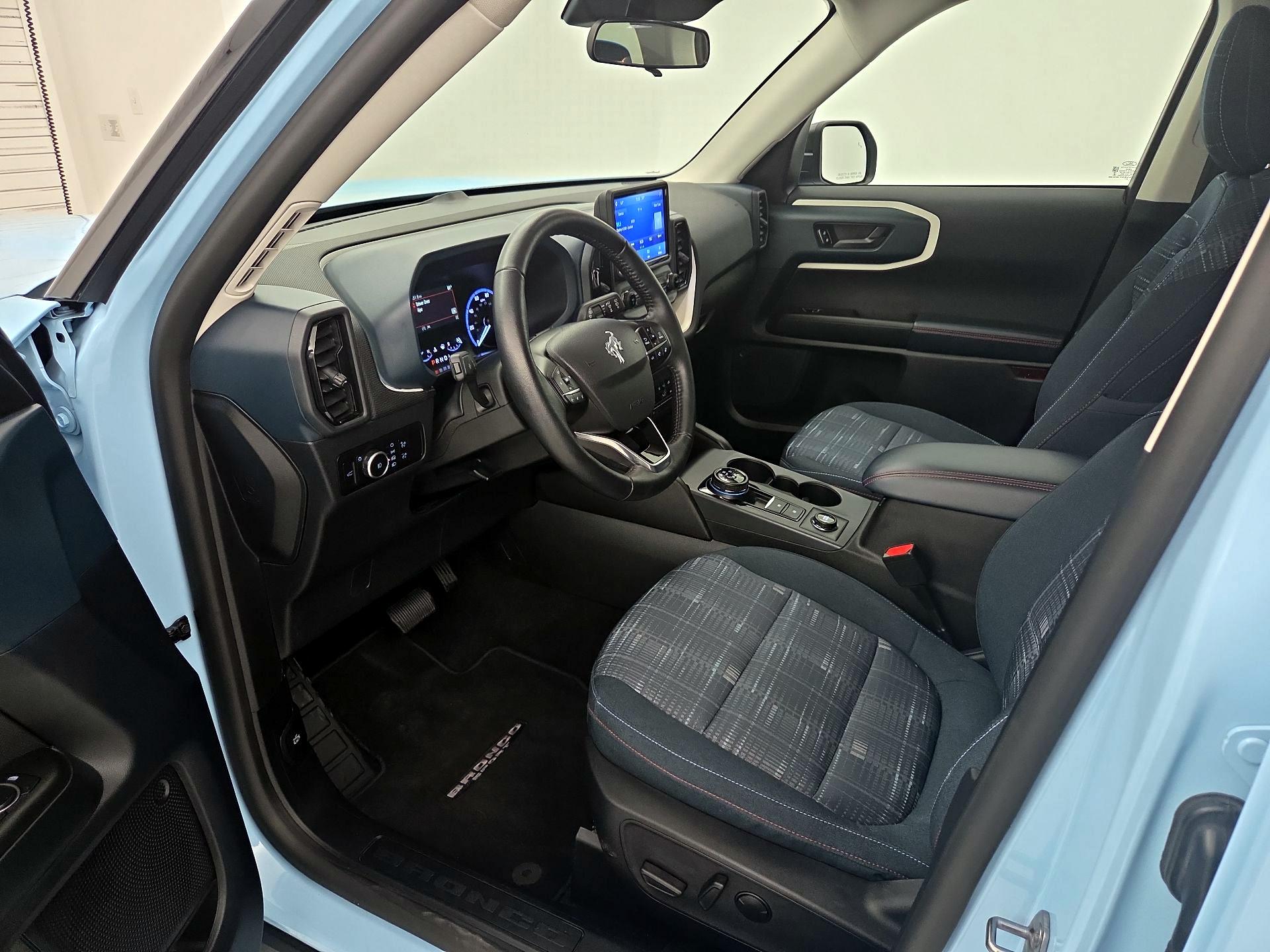 Thumbnail: 2023 Ford Bronco Sport - 11