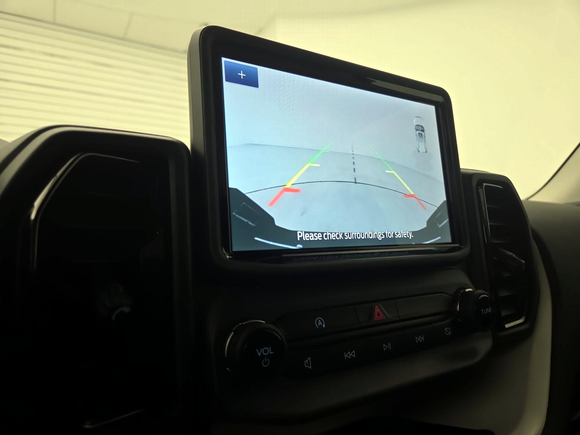 Thumbnail: 2023 Ford Bronco Sport - 14