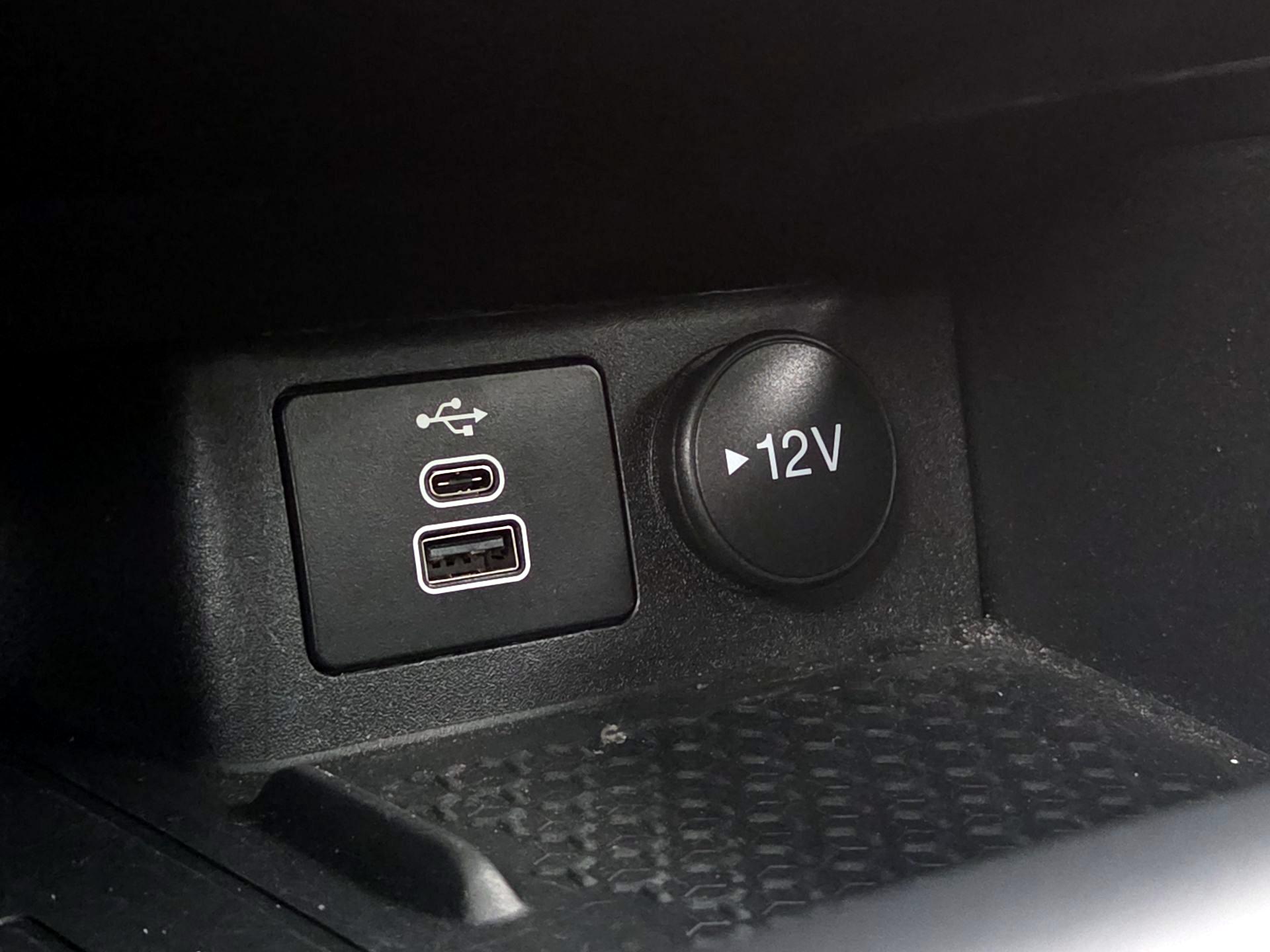 Thumbnail: 2023 Ford Bronco Sport - 18