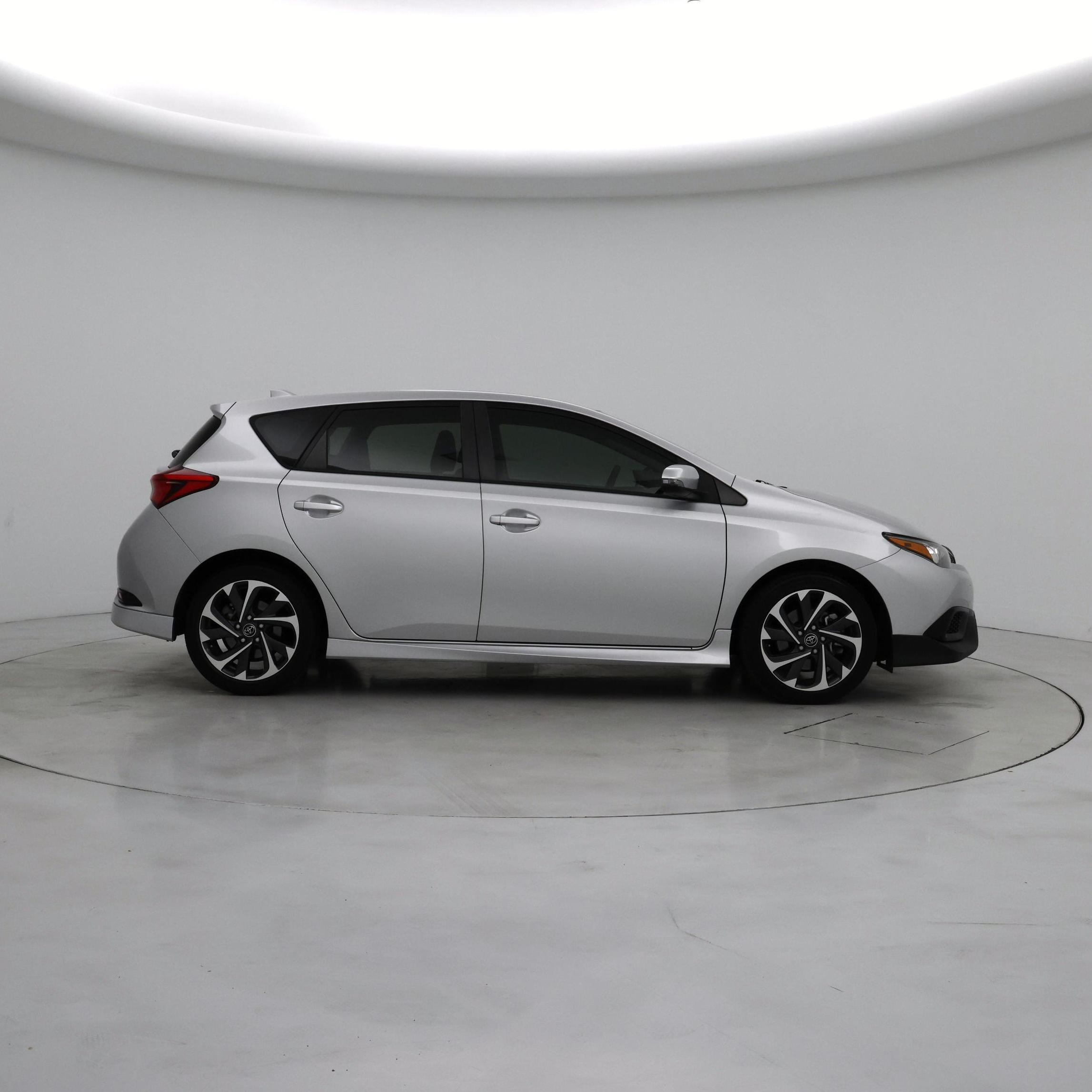 Thumbnail: 2018 Toyota Corolla iM - 7