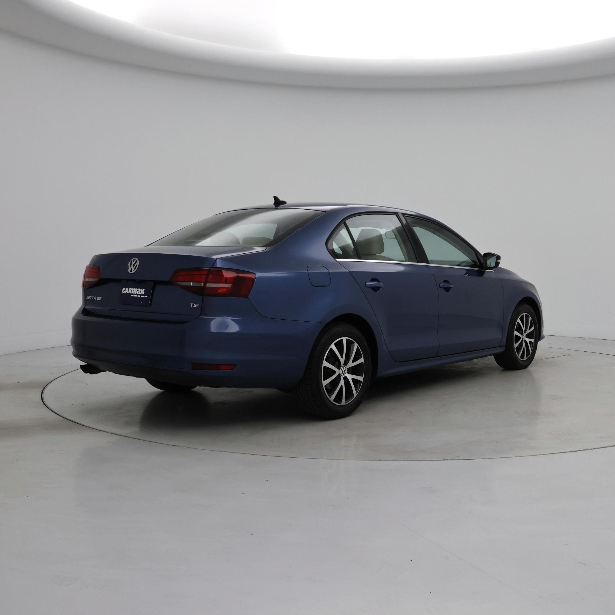 Thumbnail: 2017 Volkswagen Jetta - 8