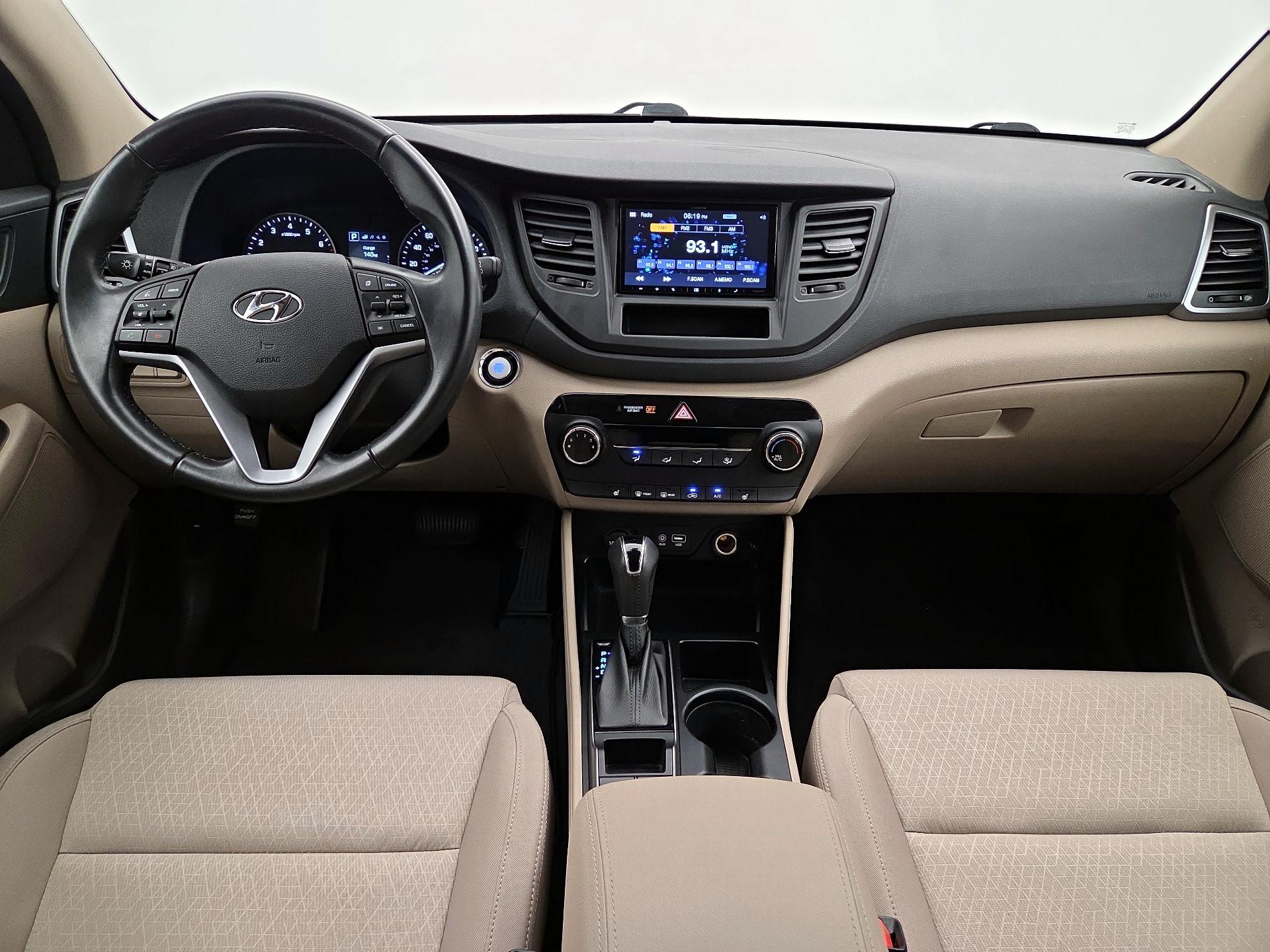 Thumbnail: 2017 Hyundai Tucson - 9