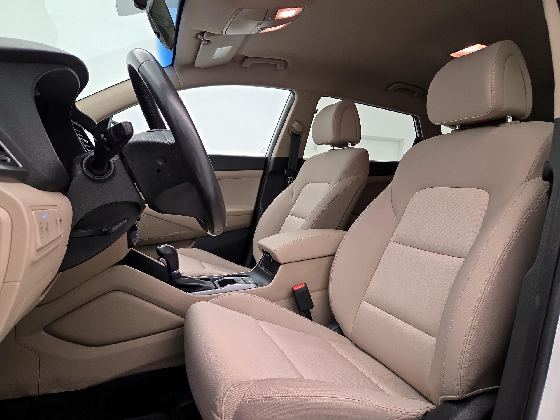 Thumbnail: 2017 Hyundai Tucson - 11