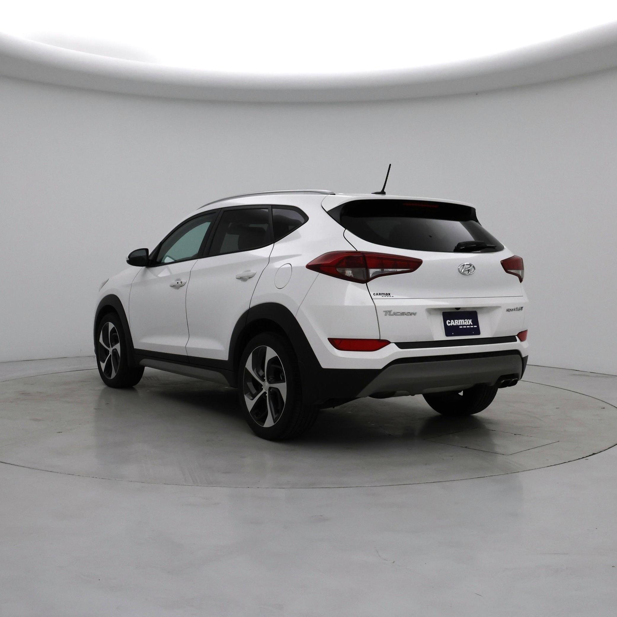 Thumbnail: 2017 Hyundai Tucson - 2